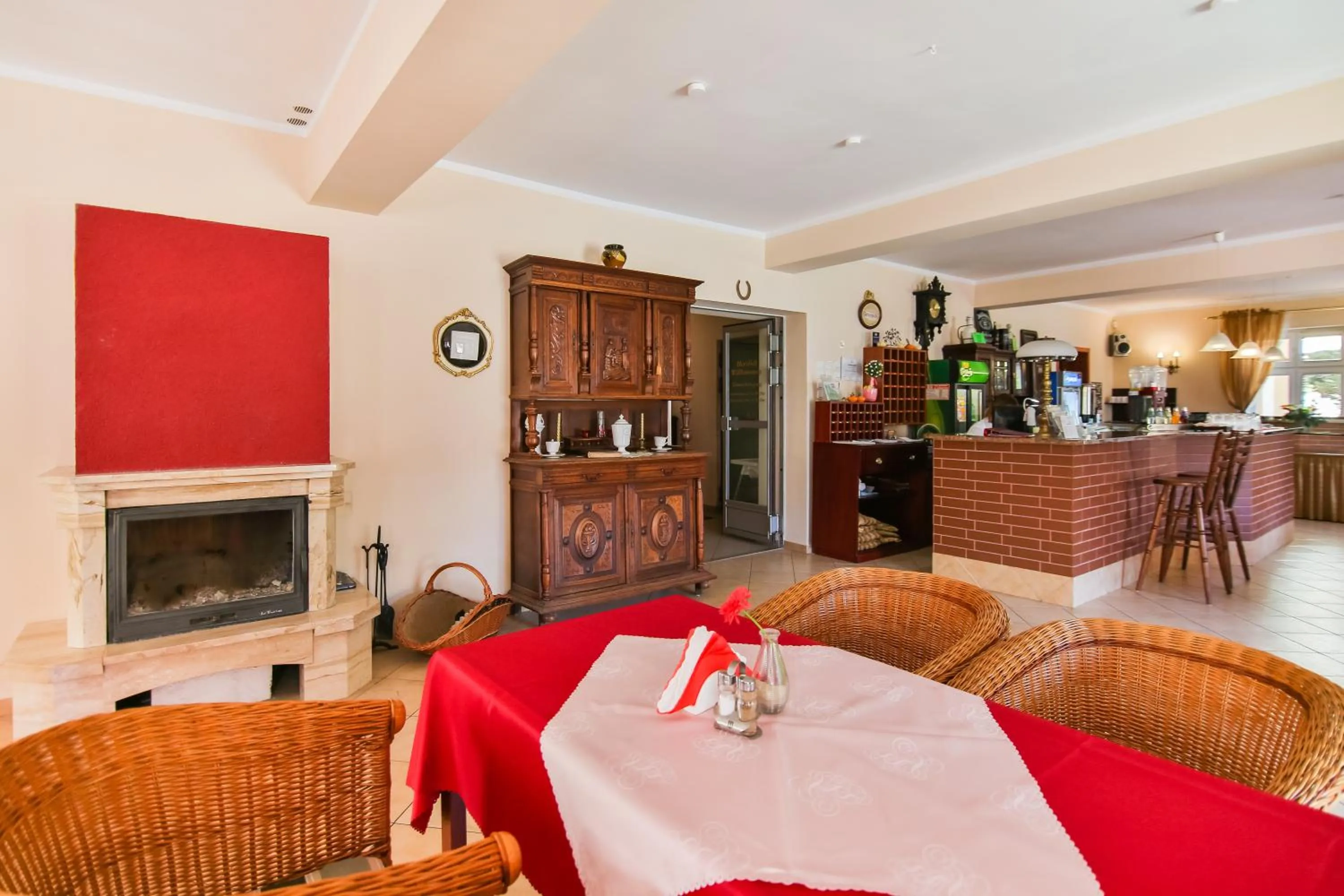 Villa Antares I & II