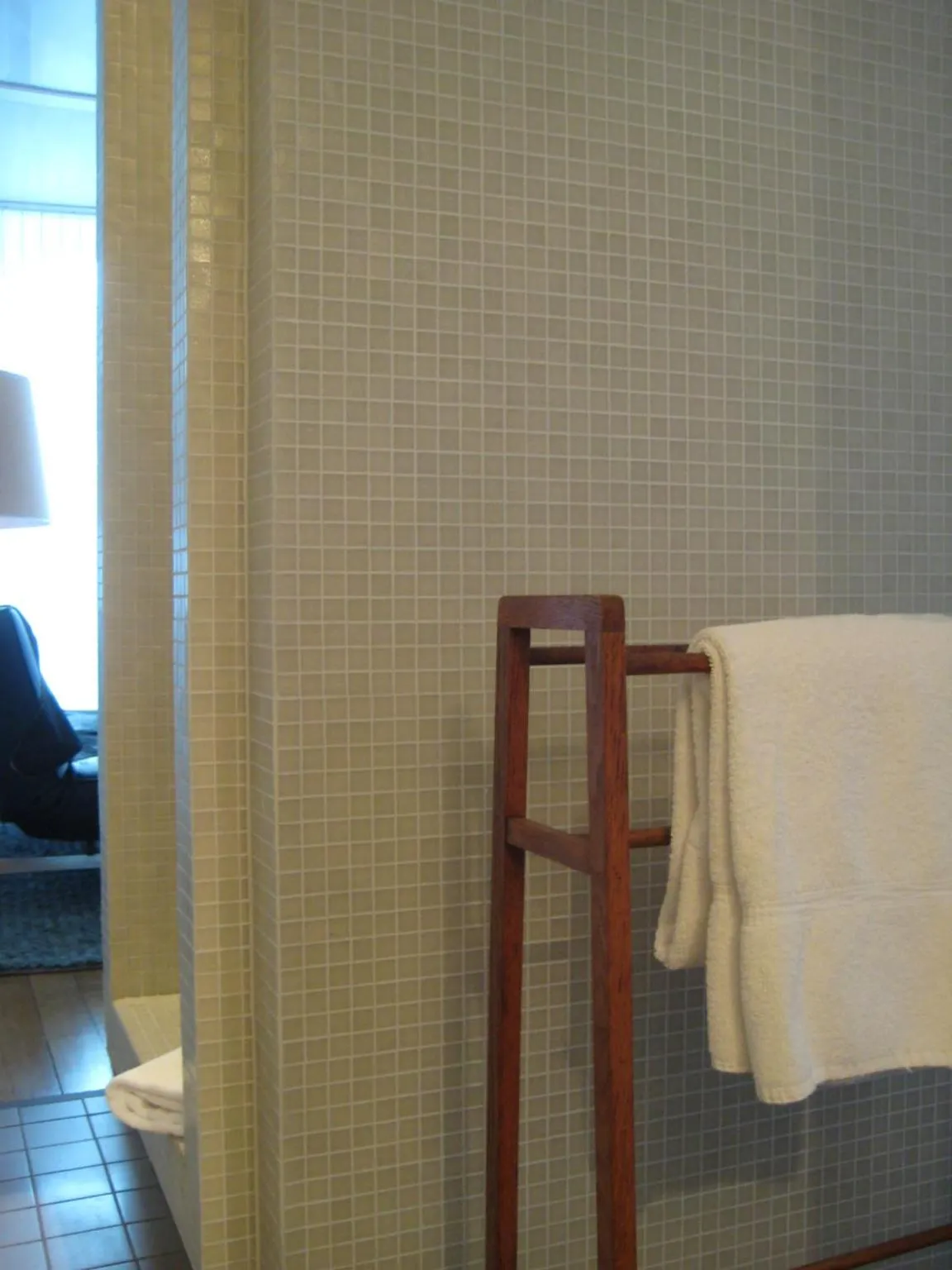 Shower, Bed in Hotel Restaurant Schwert Thun