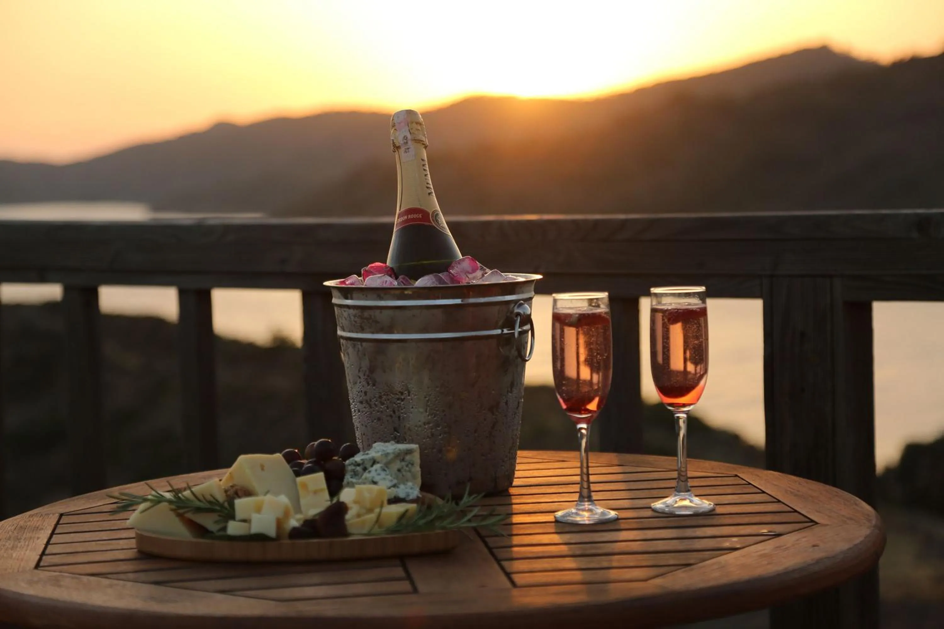 Beach in Golden Key Bordubet