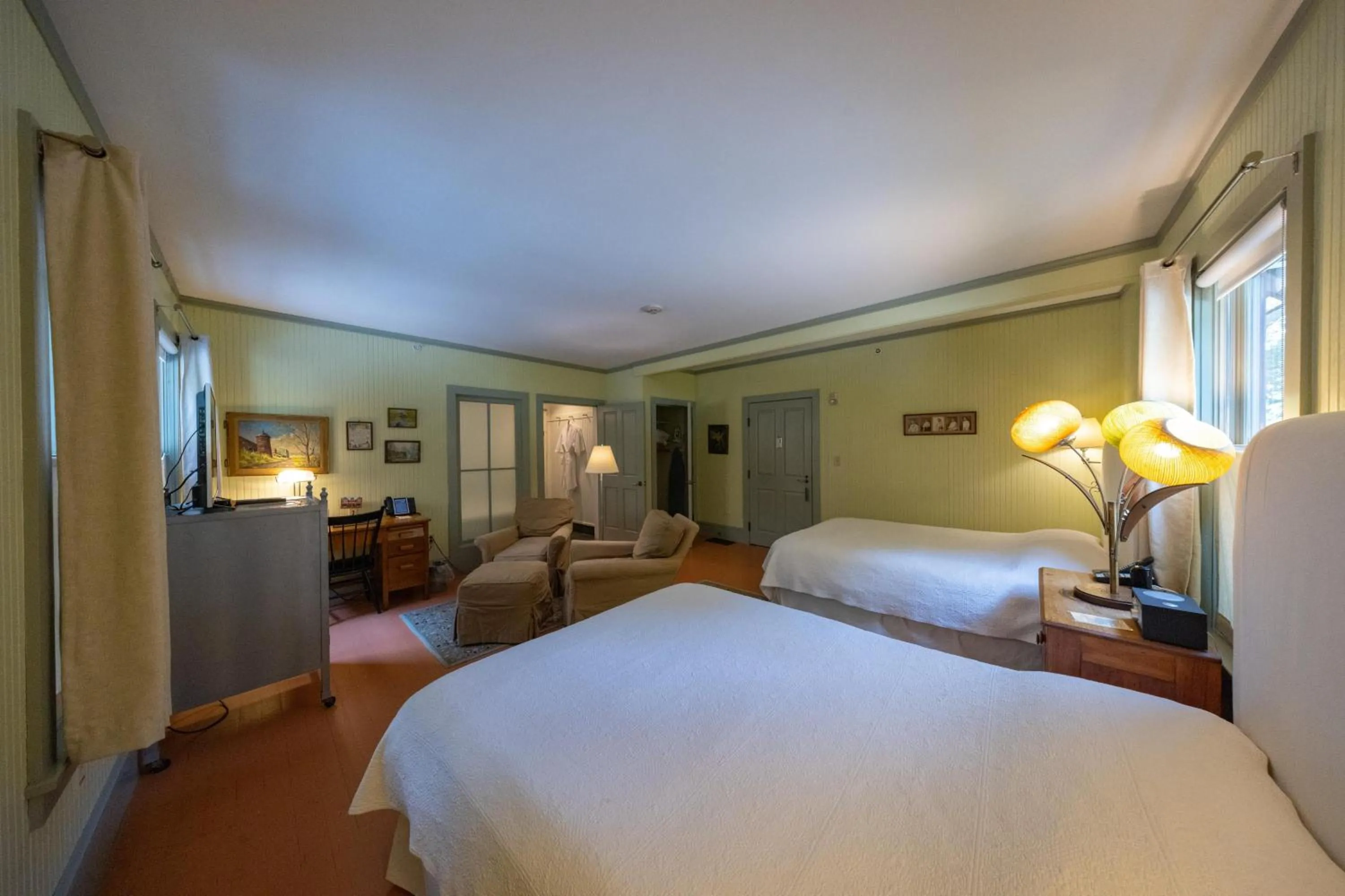 Bed in The Porches Inn at Mass MoCA