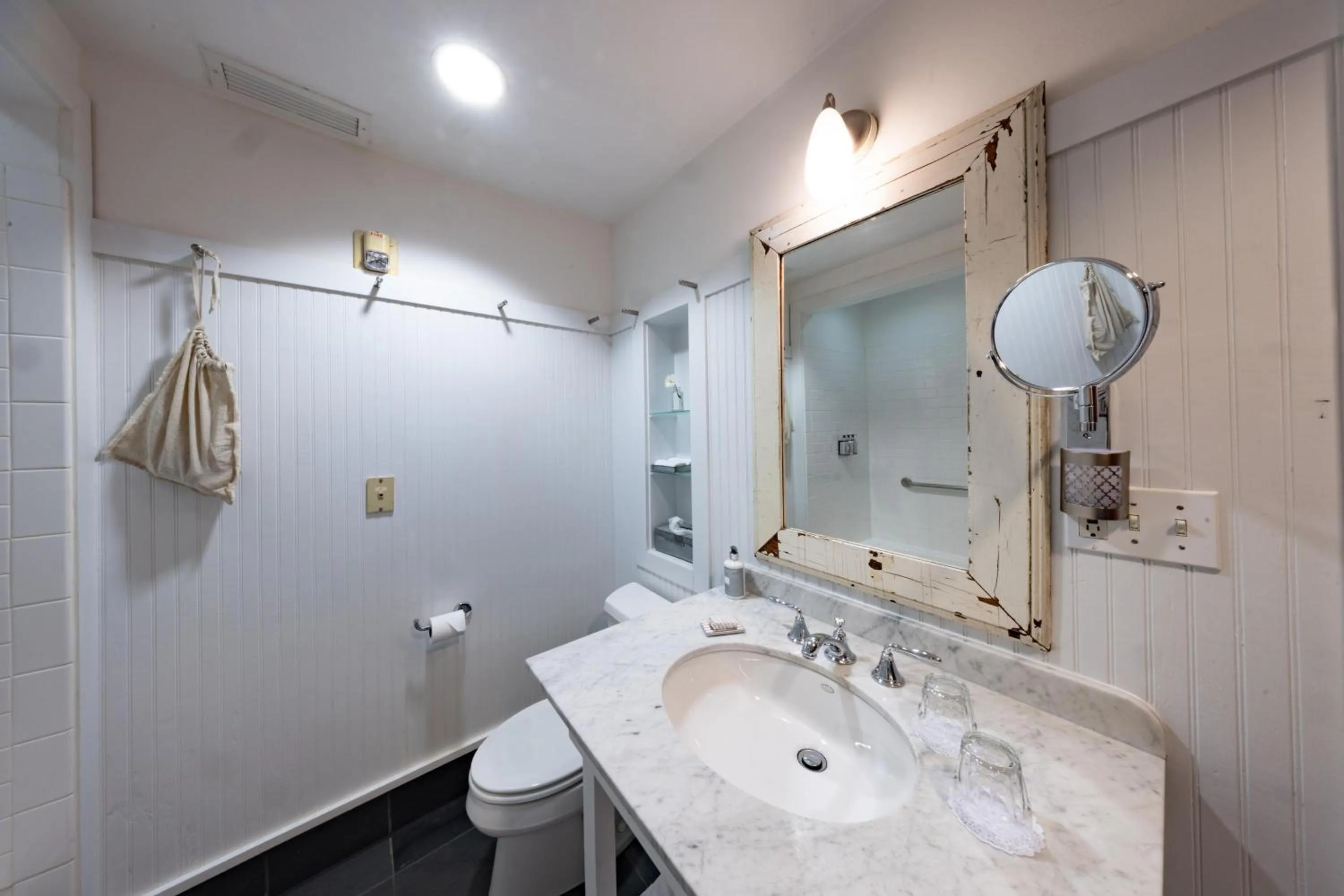 Bathroom in The Porches Inn at Mass MoCA