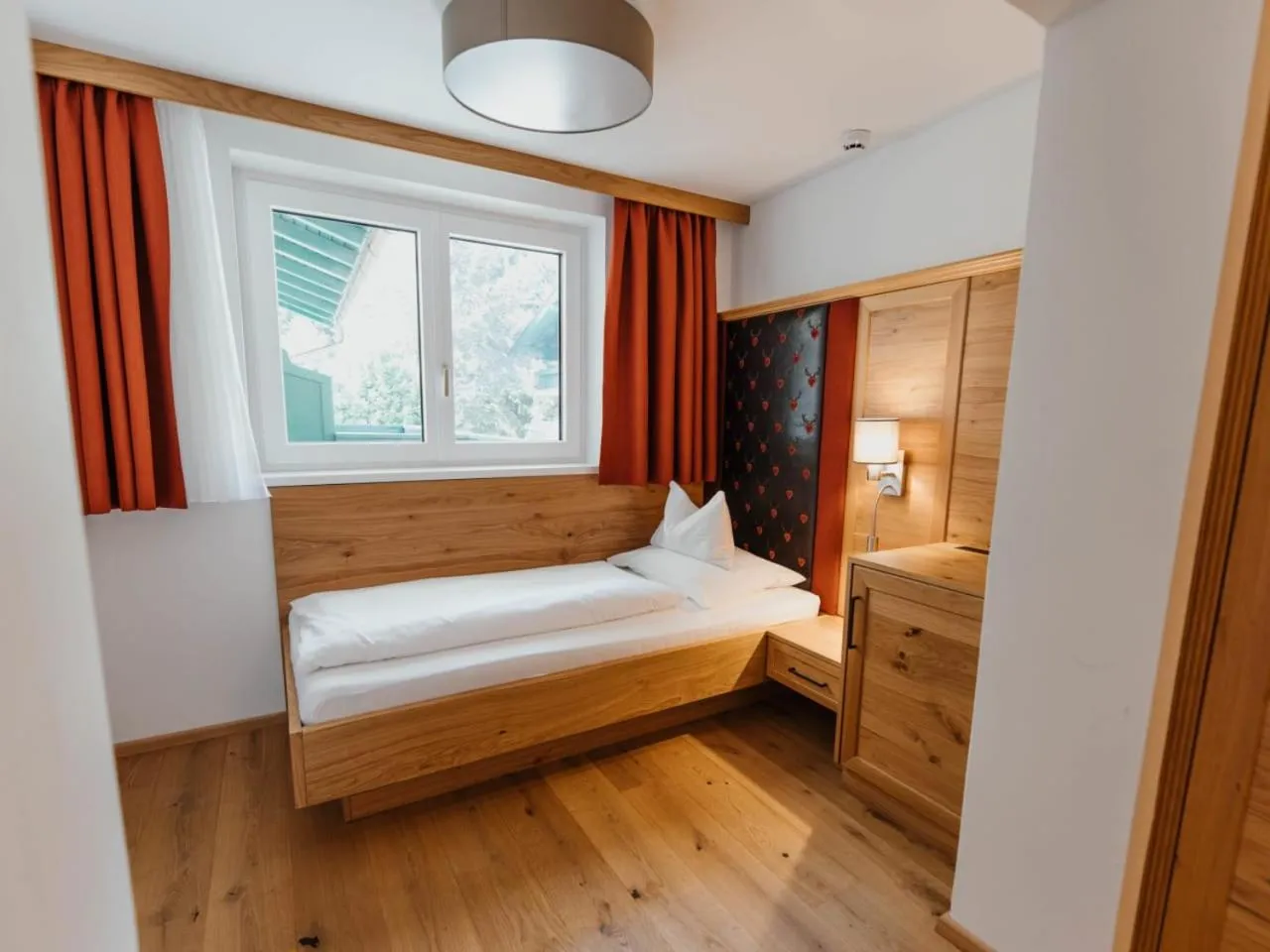 Photo of the whole room, Bed in Hotel Zum Stern