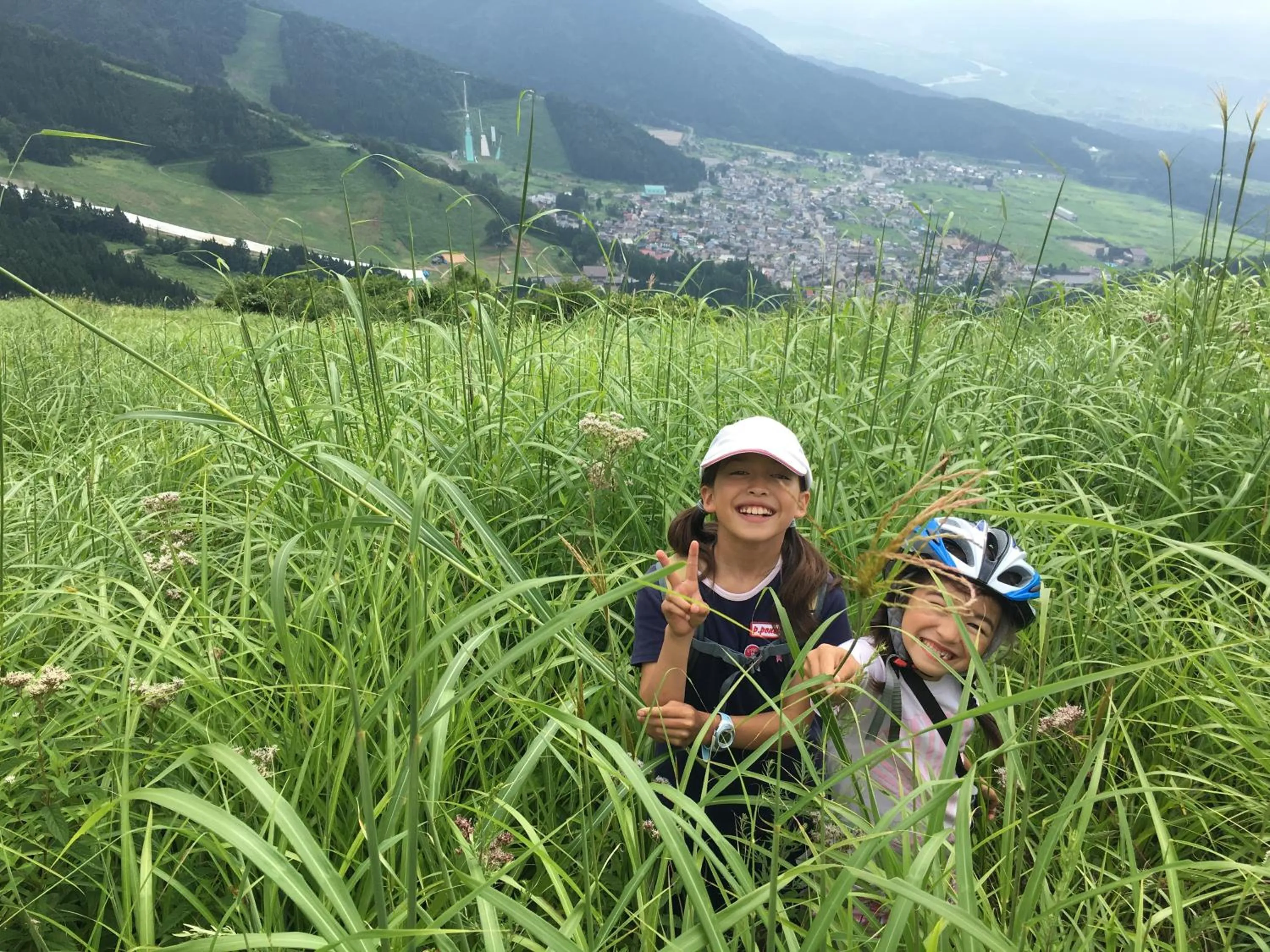 Hiking in Nozawa Onsen BASECAMP