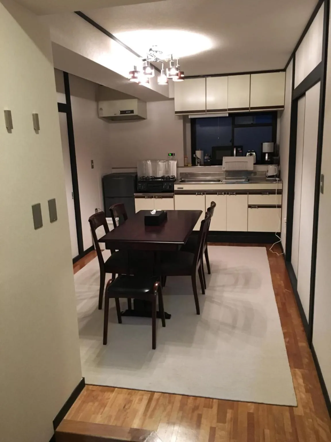 Kitchen or kitchenette in Nozawa Onsen BASECAMP