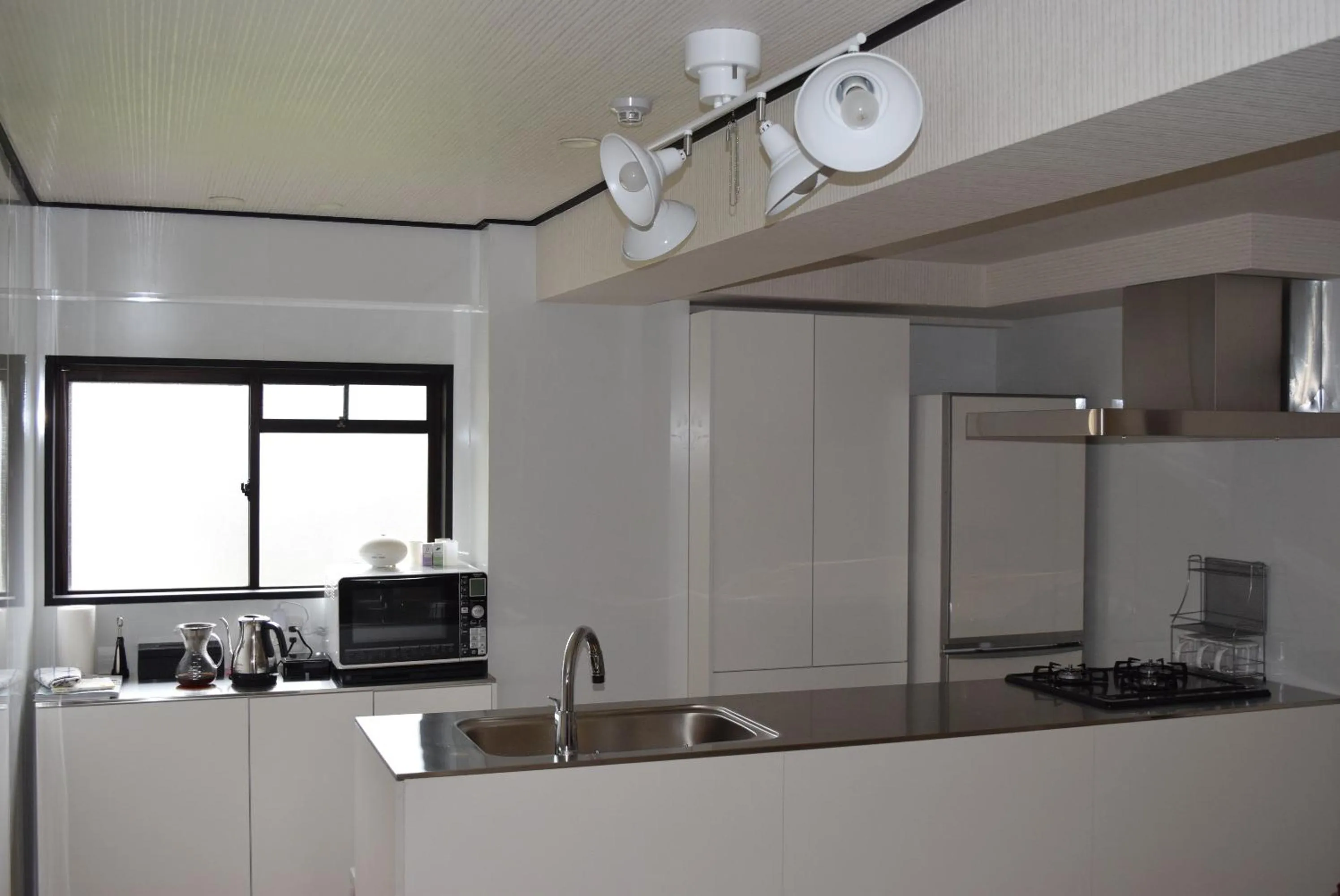 Kitchen or kitchenette in Nozawa Onsen BASECAMP