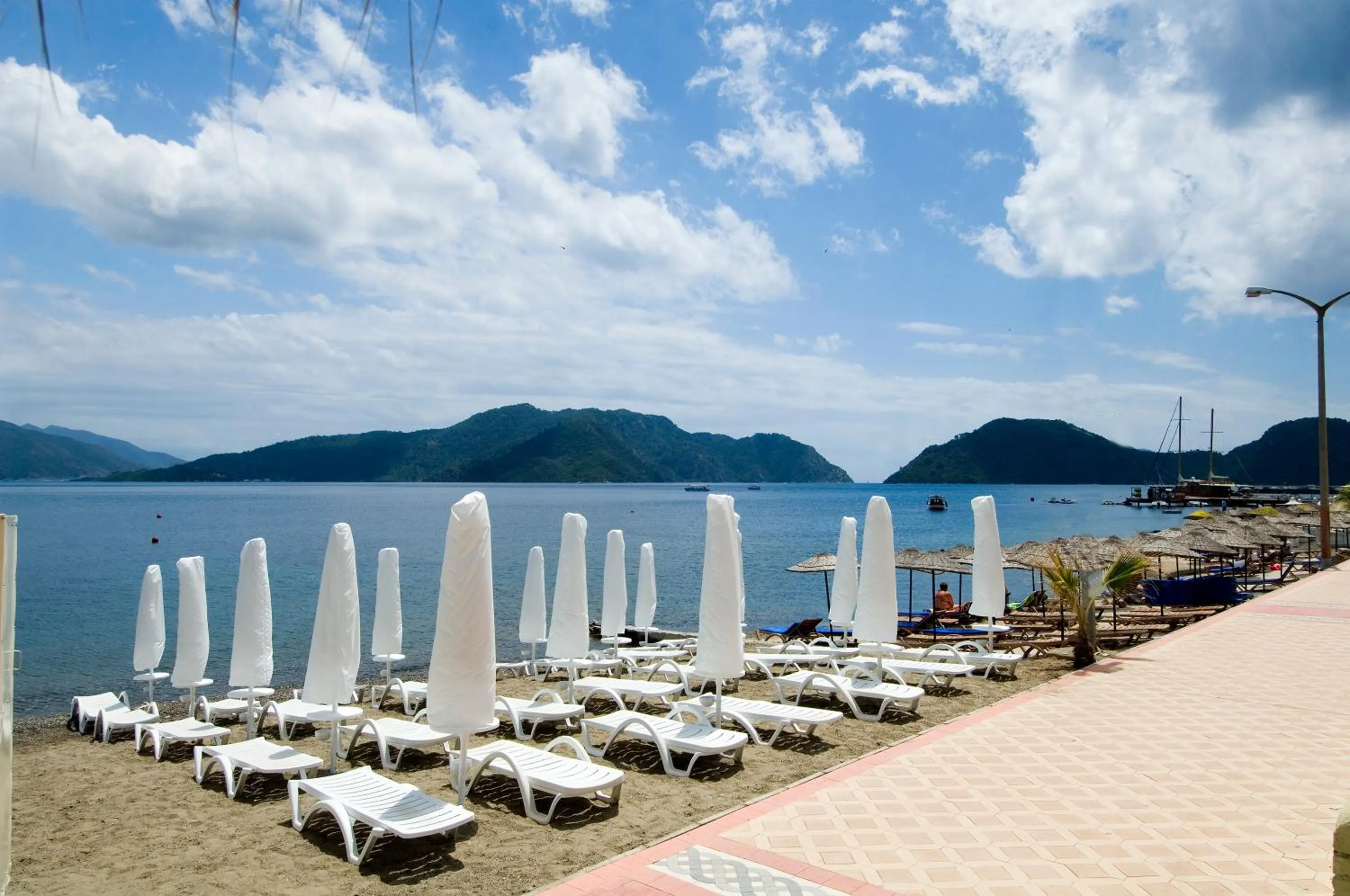 Beach in B&B Yuzbasi Beach