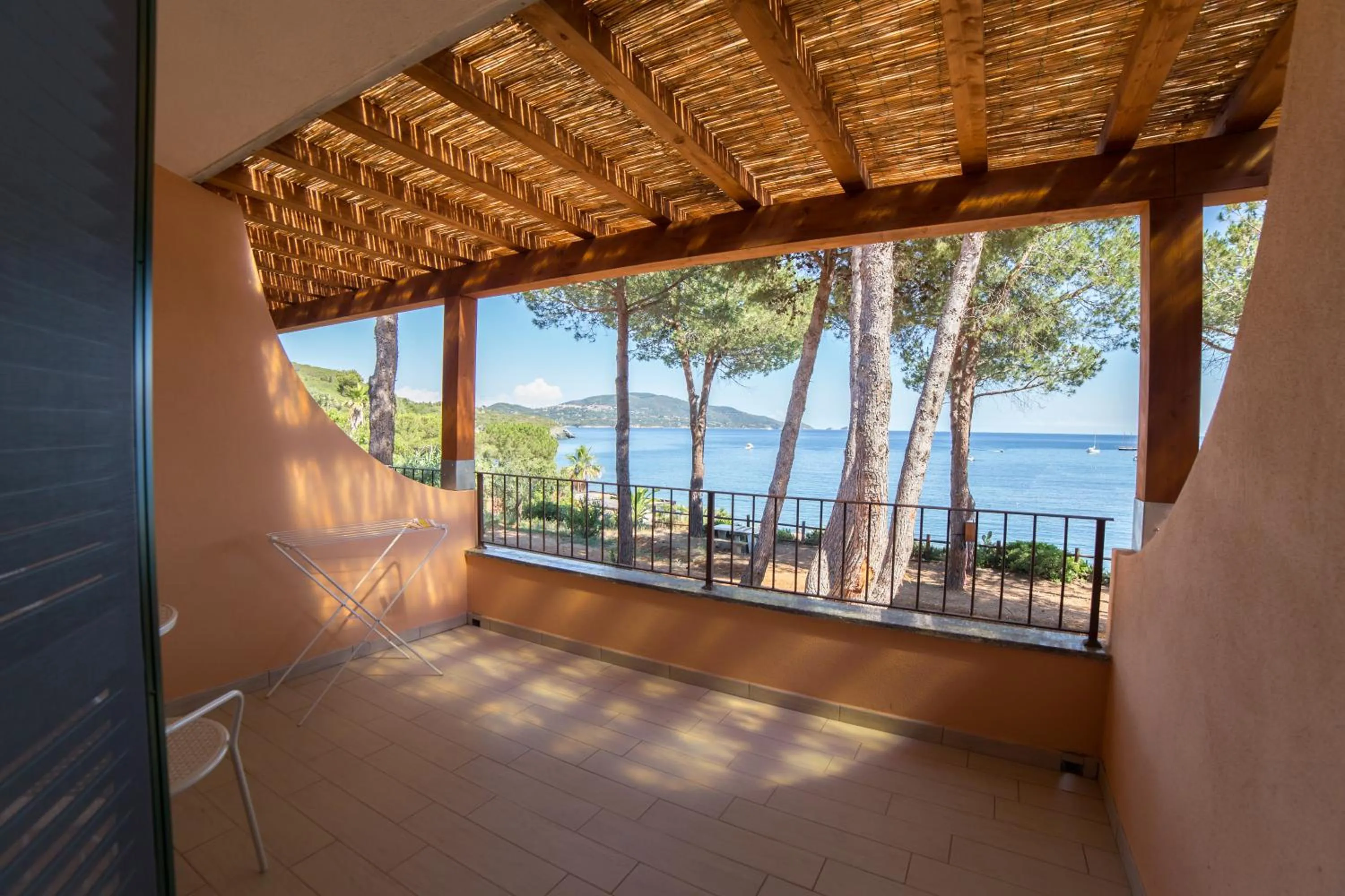 Day in Hotel Capo Sud