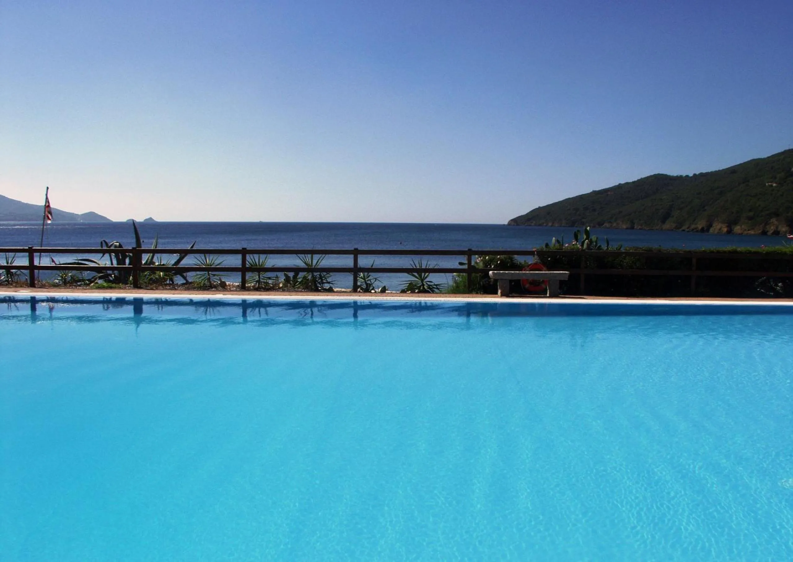 Pool view in Hotel Capo Sud