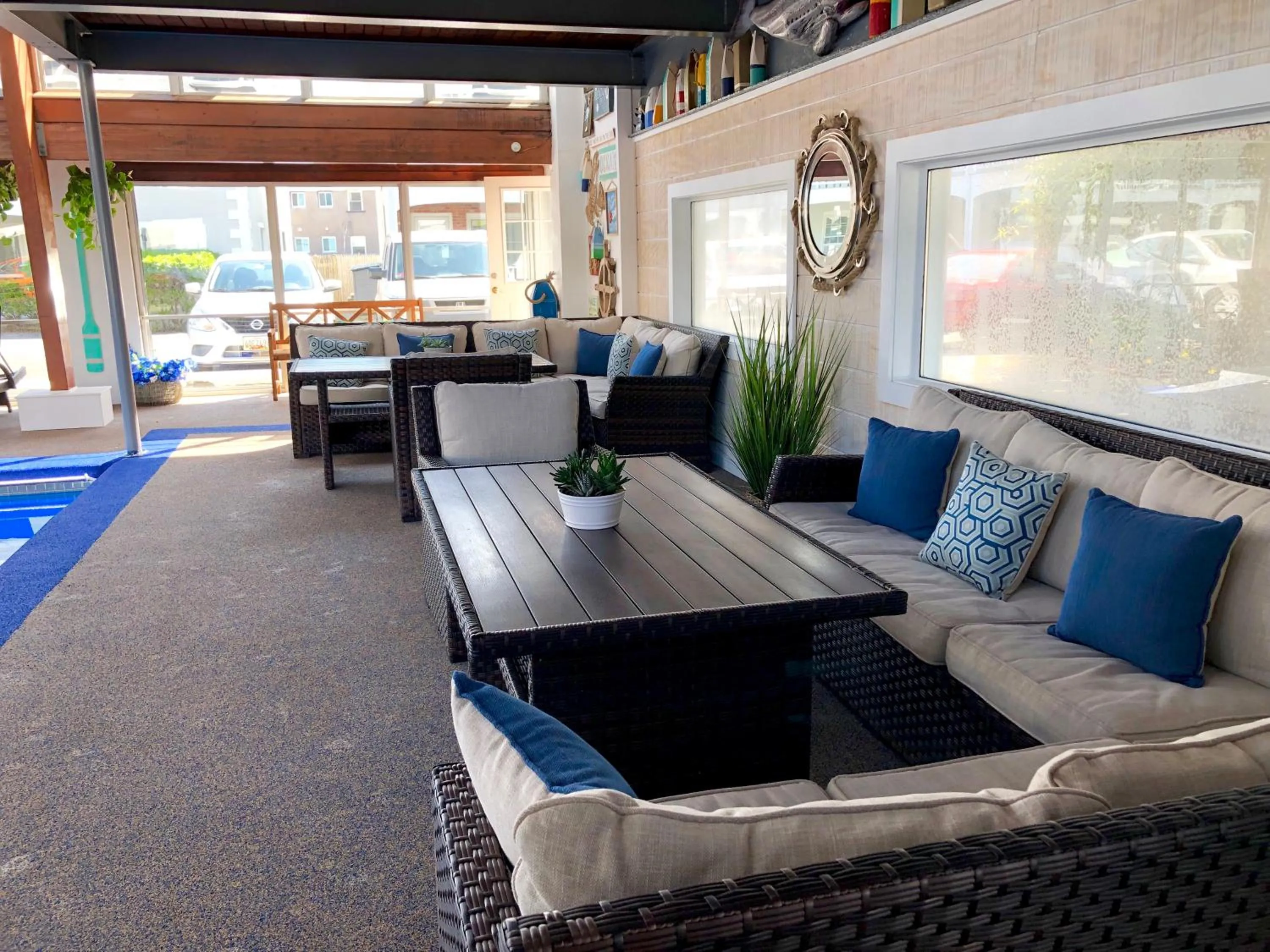 Seating area in Hyannis Inn