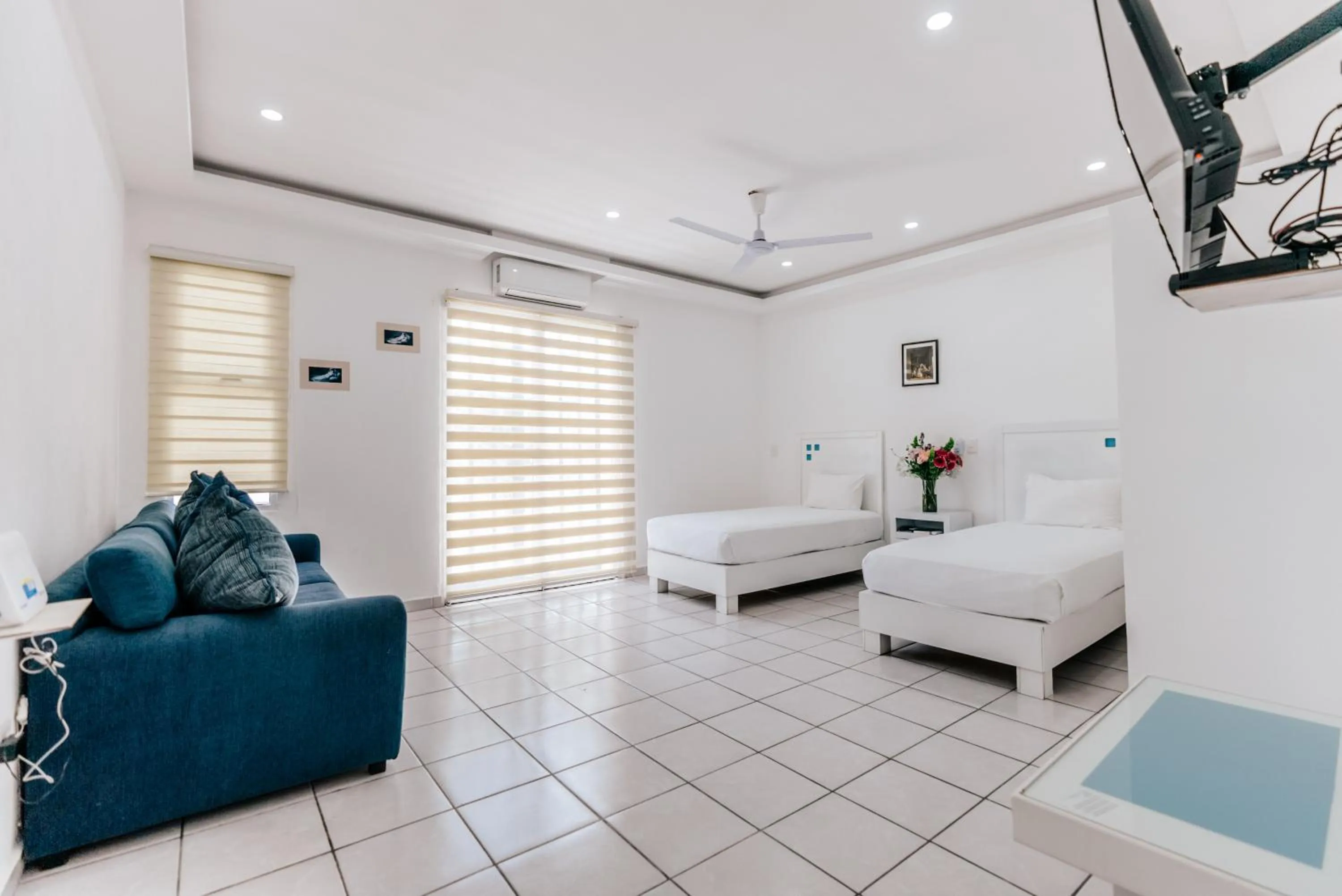 Bedroom, Bed in Loft Hotel Malecón Vallarta