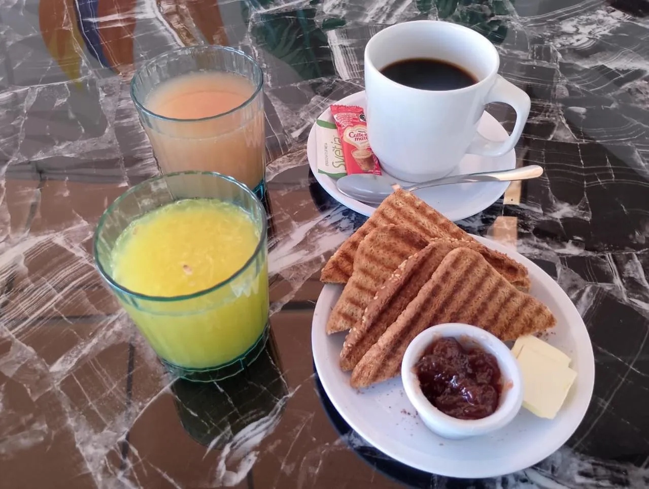 Restaurant/places to eat in Loft Hotel Malecón Vallarta