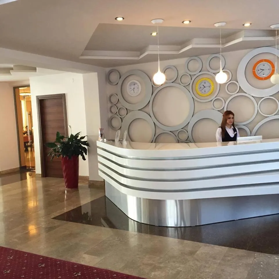 Lobby or reception in Tsaghkahovit Hotel
