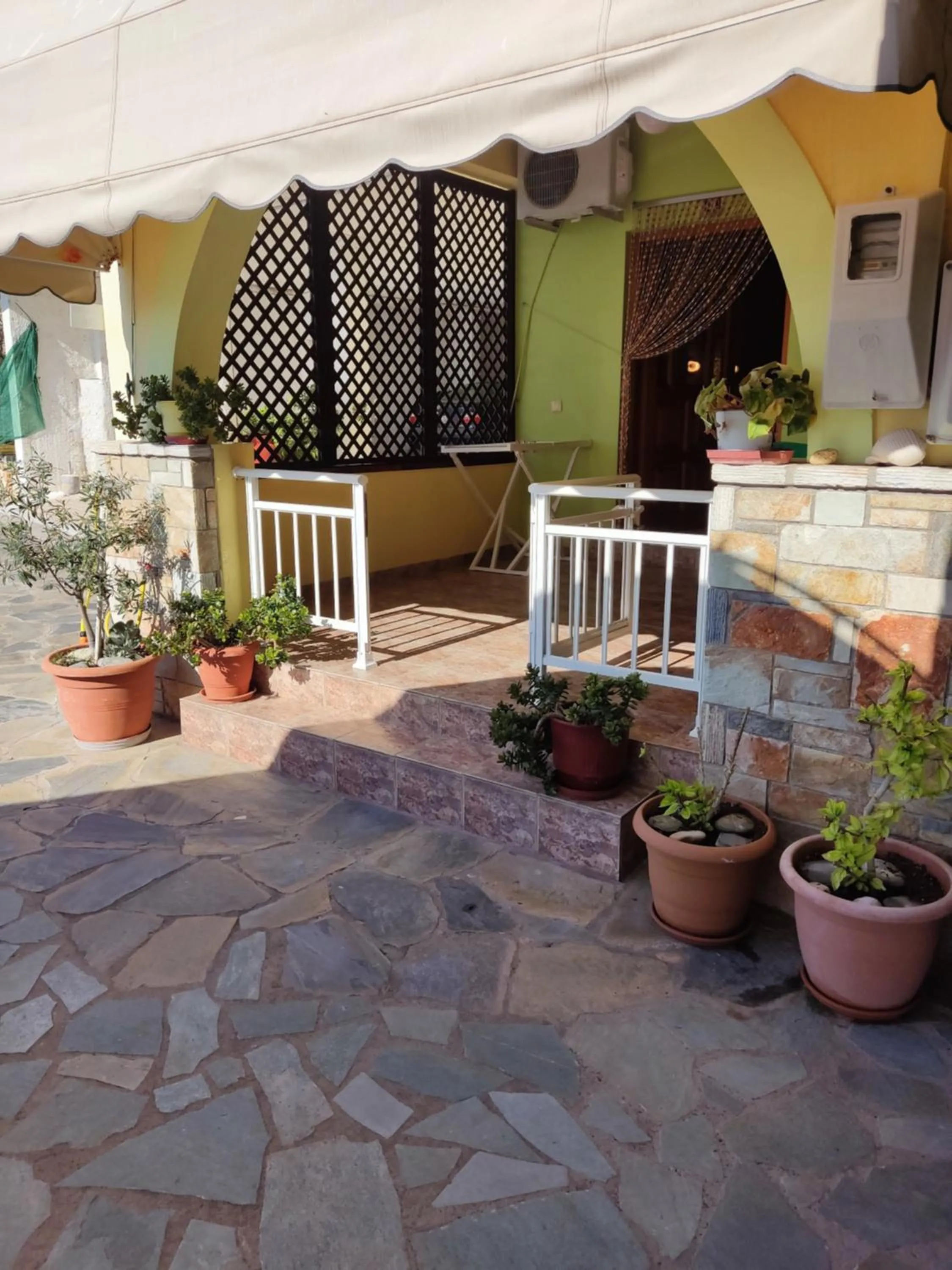 Balcony/Terrace in Haravgi Hotel