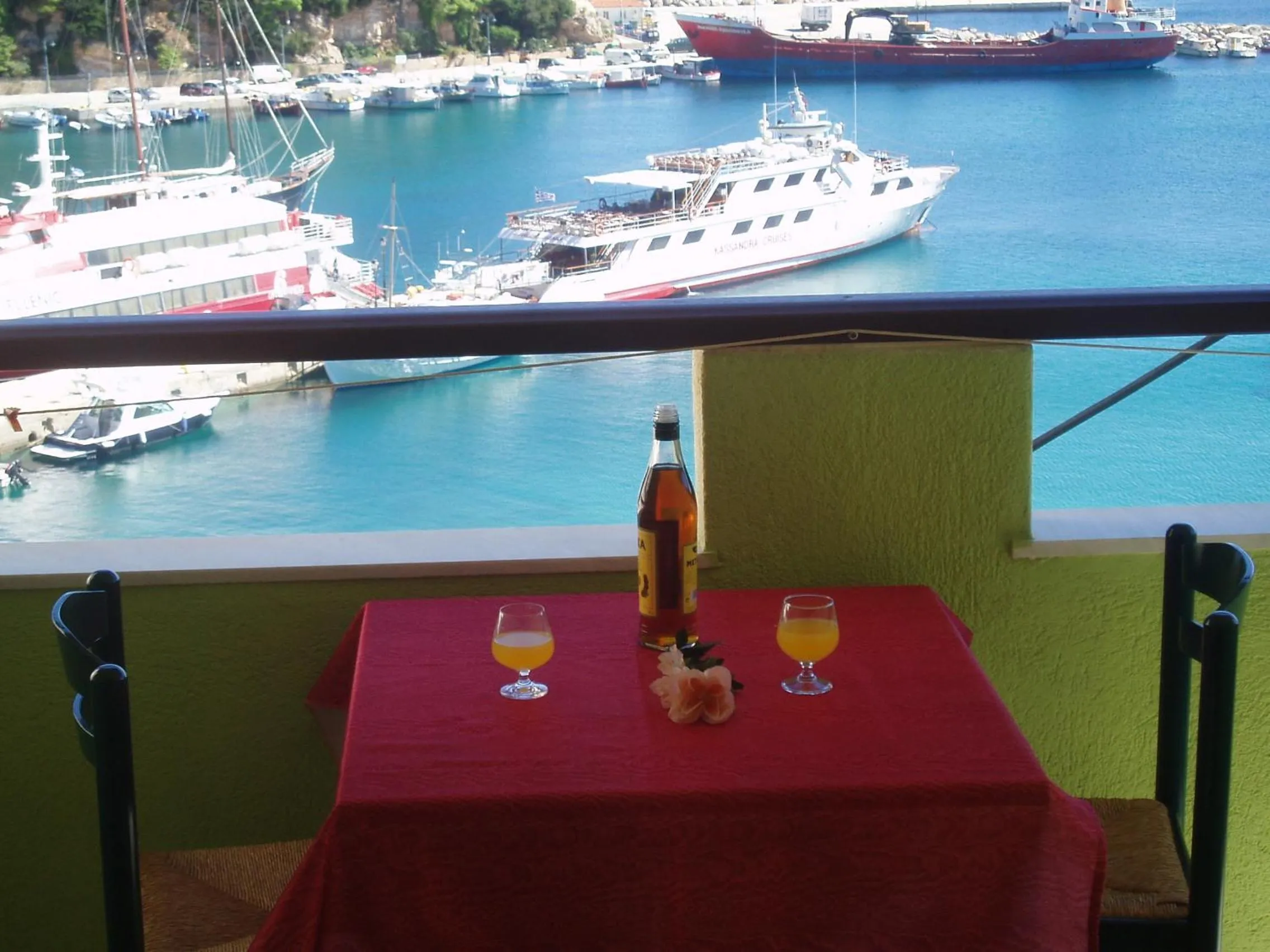 Balcony/Terrace in Haravgi Hotel