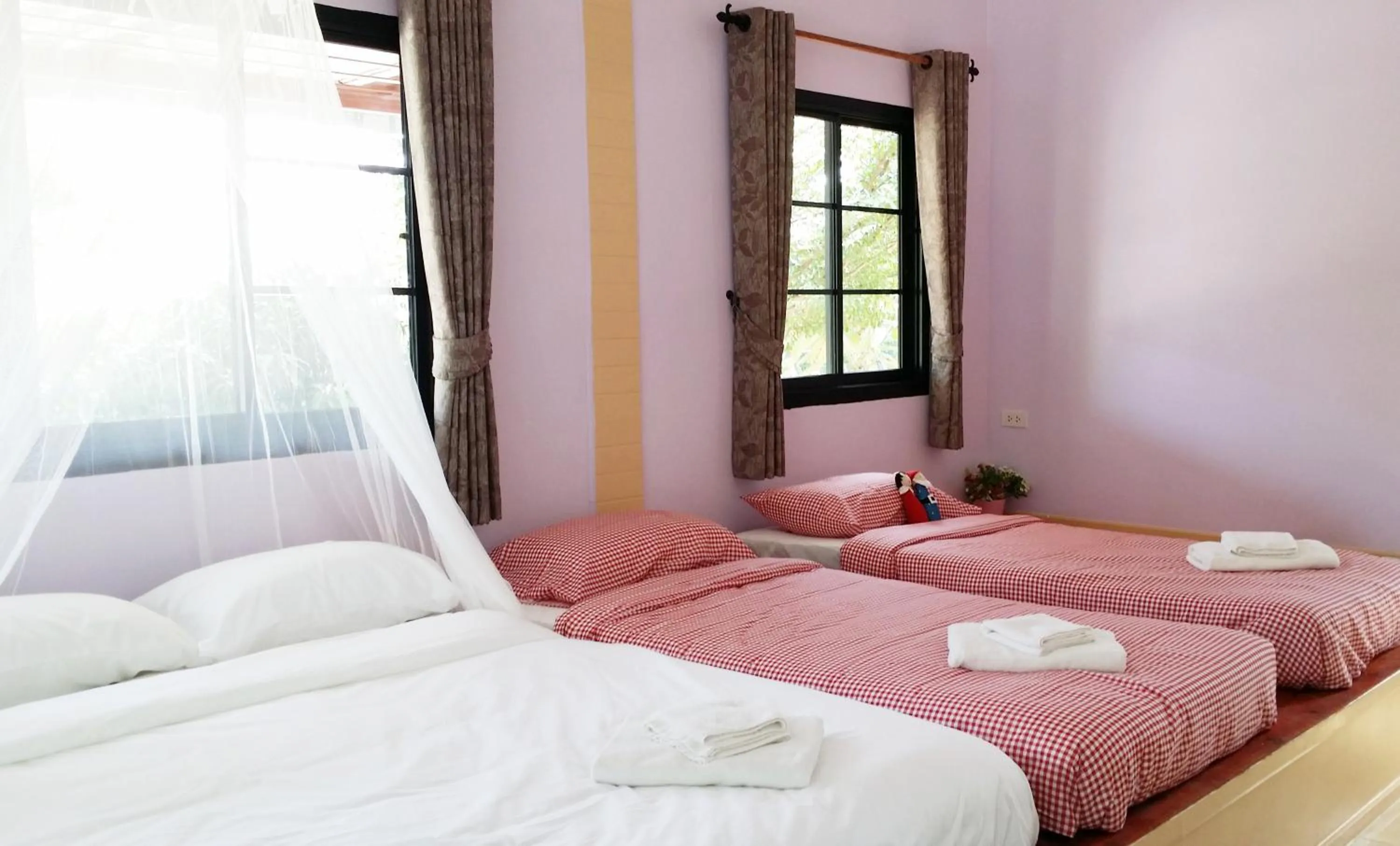 Bed in Blue Sky Villa Khao Yai