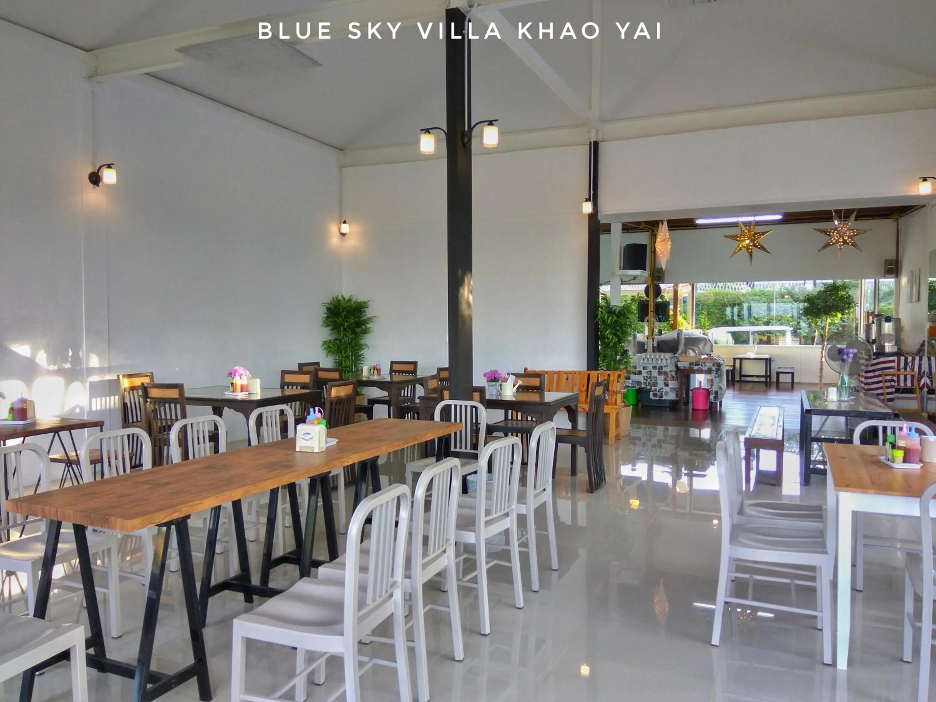 Restaurant/places to eat in Blue Sky Villa Khao Yai