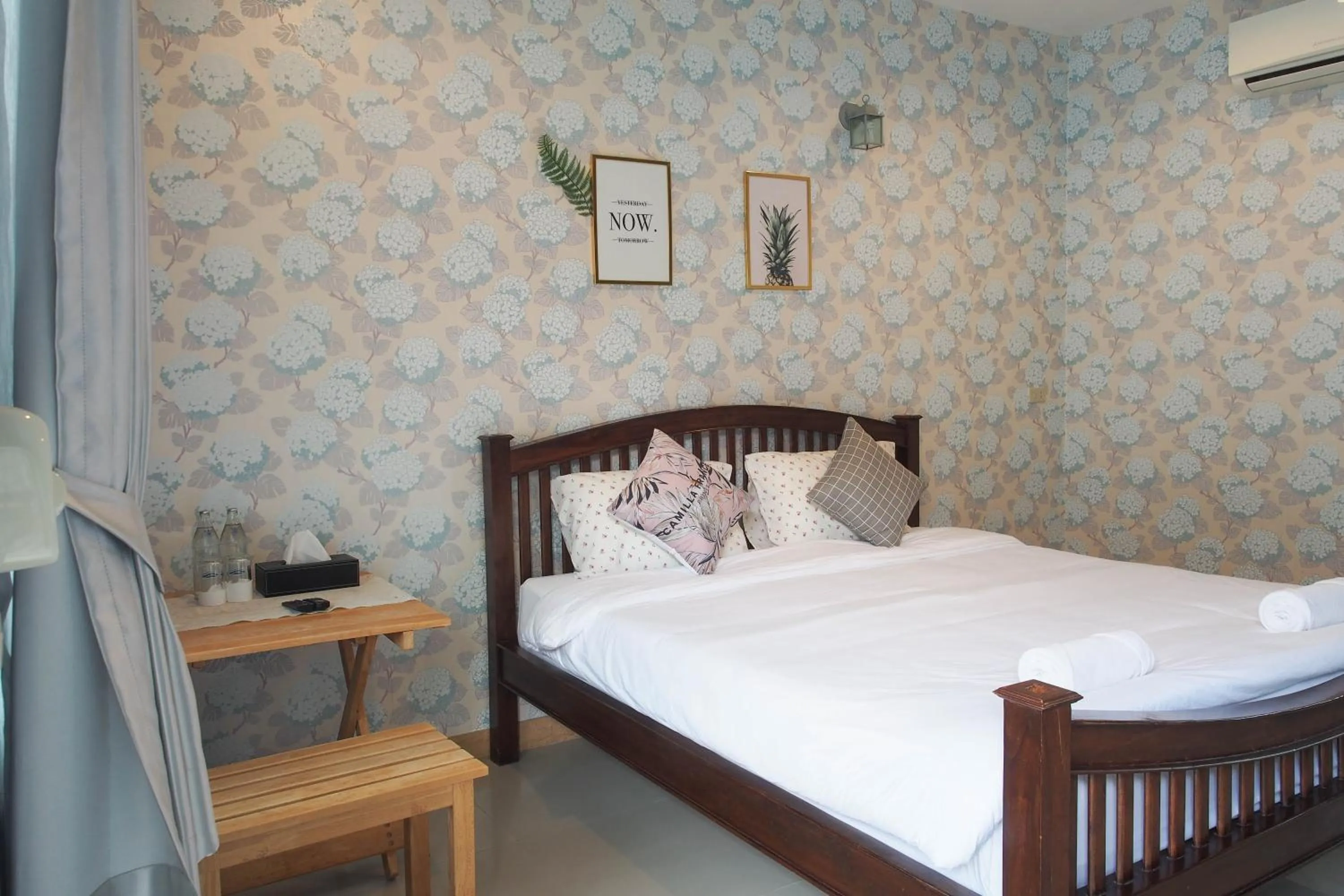 Bed in Blue Sky Villa Khao Yai