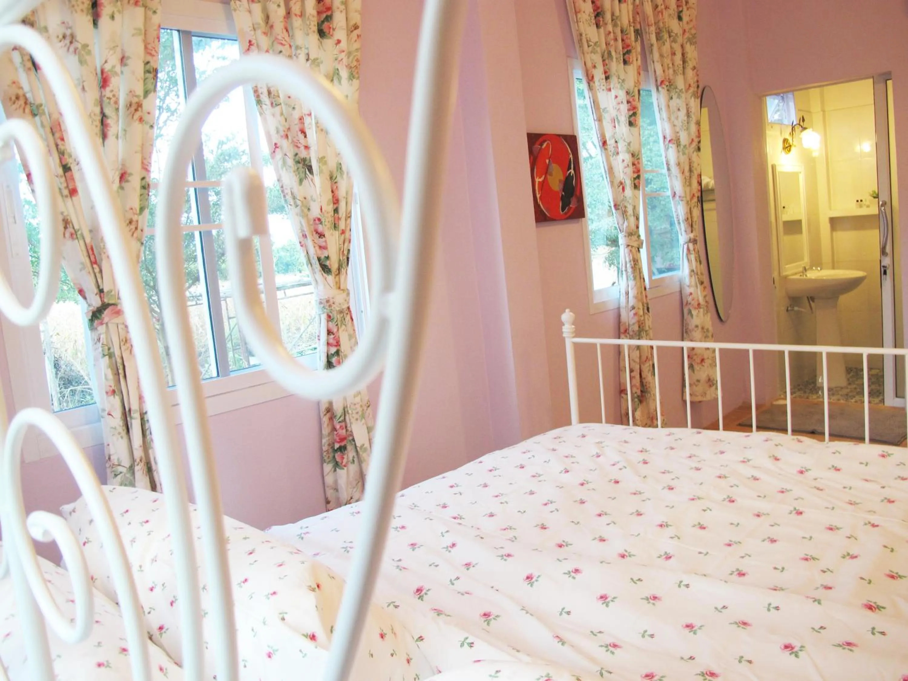 Bed in Blue Sky Villa Khao Yai