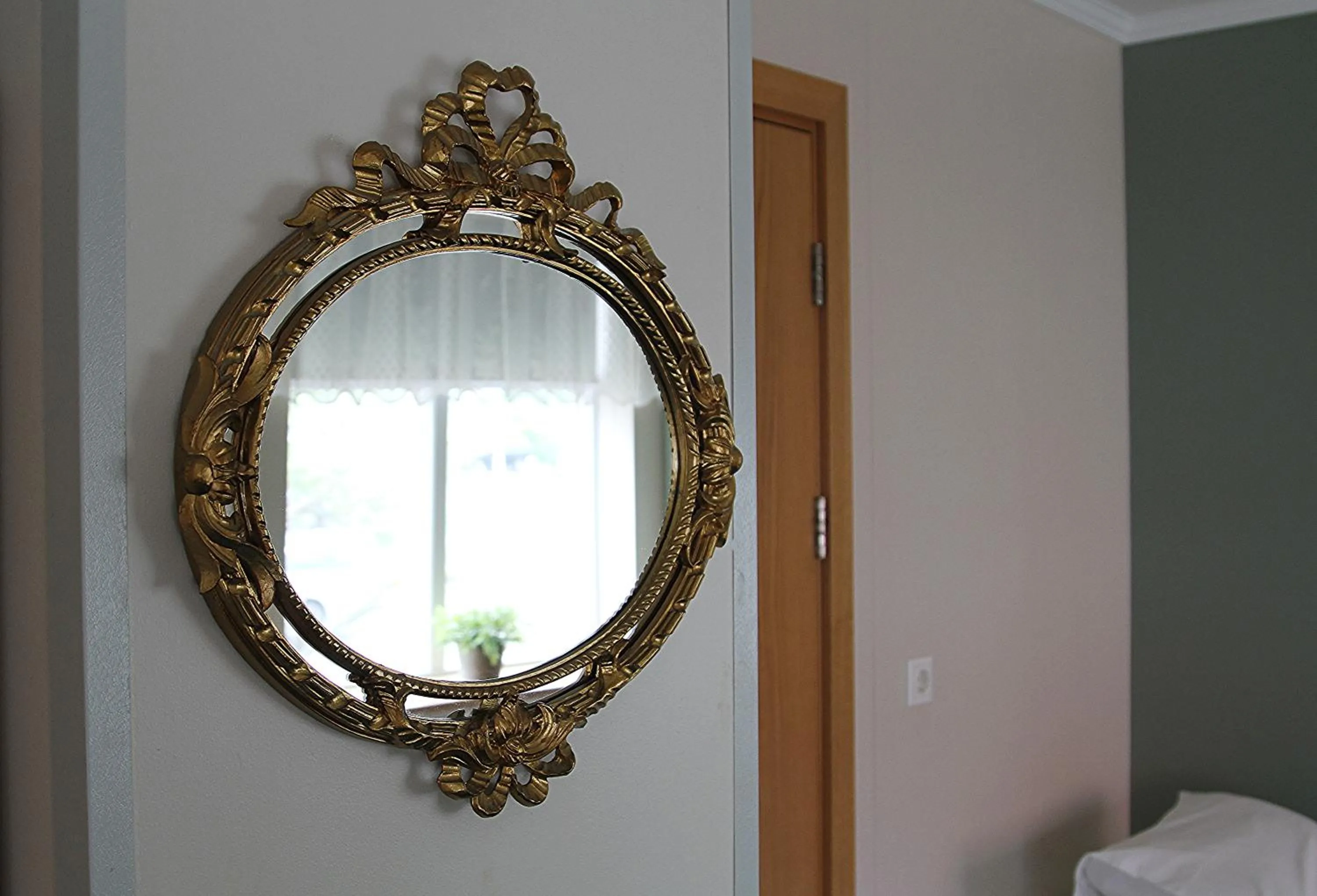 Decorative detail in 550 Guesthouse