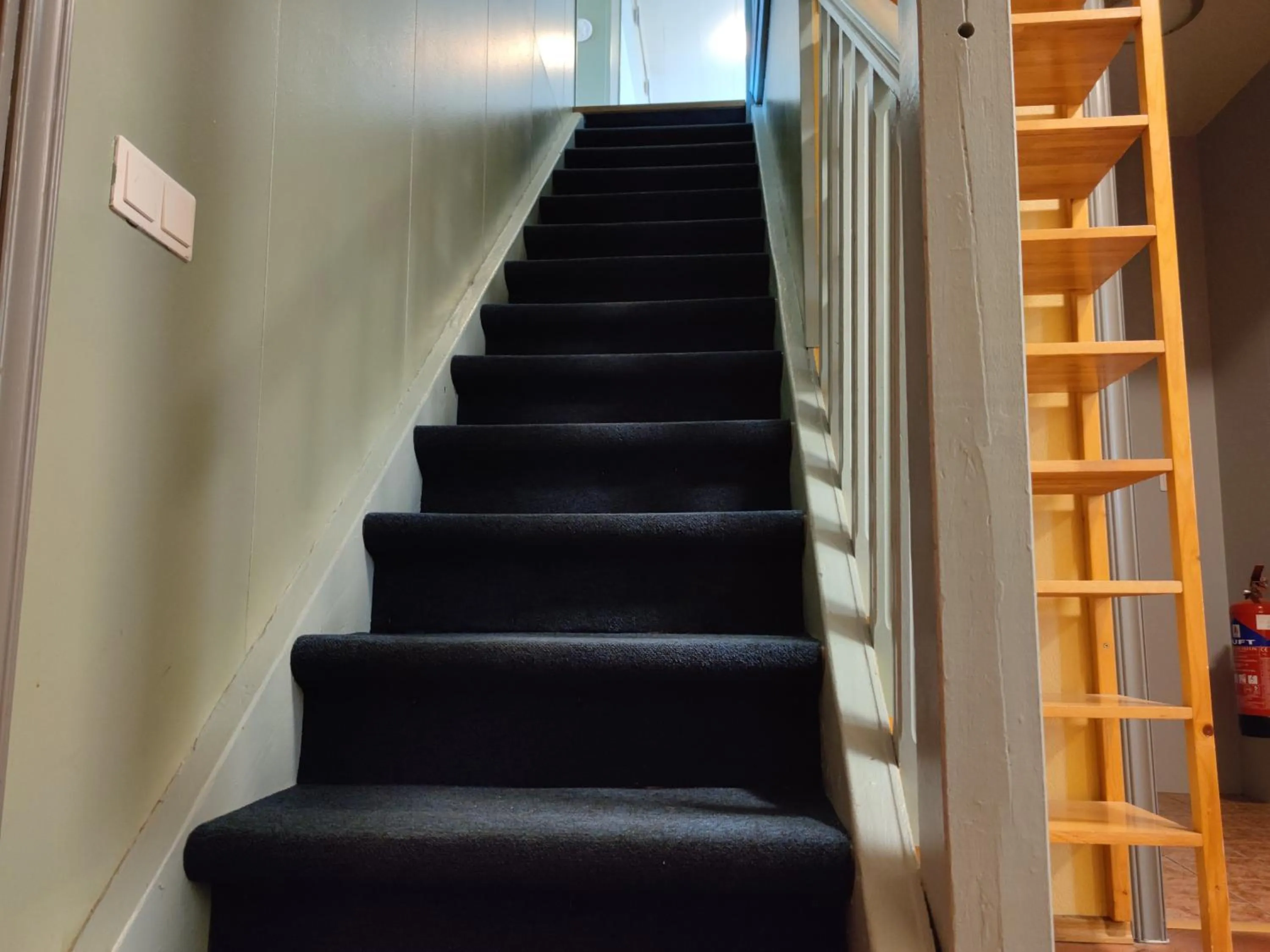 Property building in 550 Guesthouse