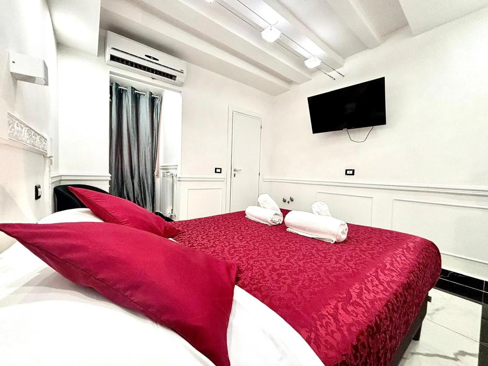 Bedroom, Bed in Locanda Parlamento