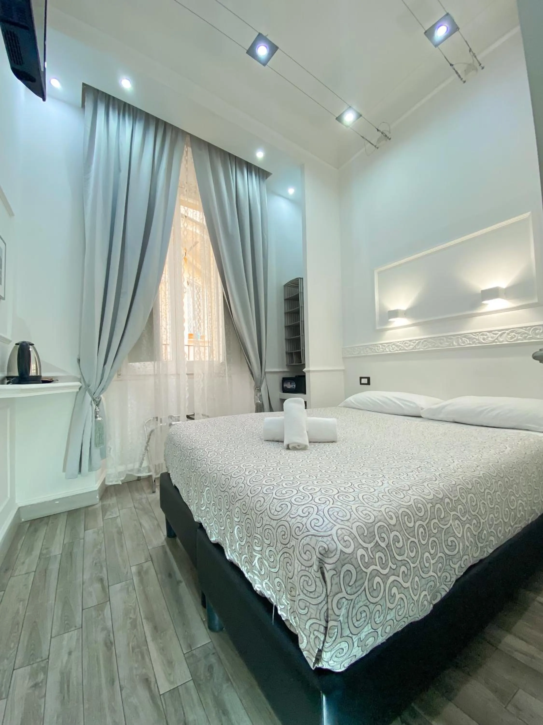 Bedroom, Bed in Locanda Parlamento