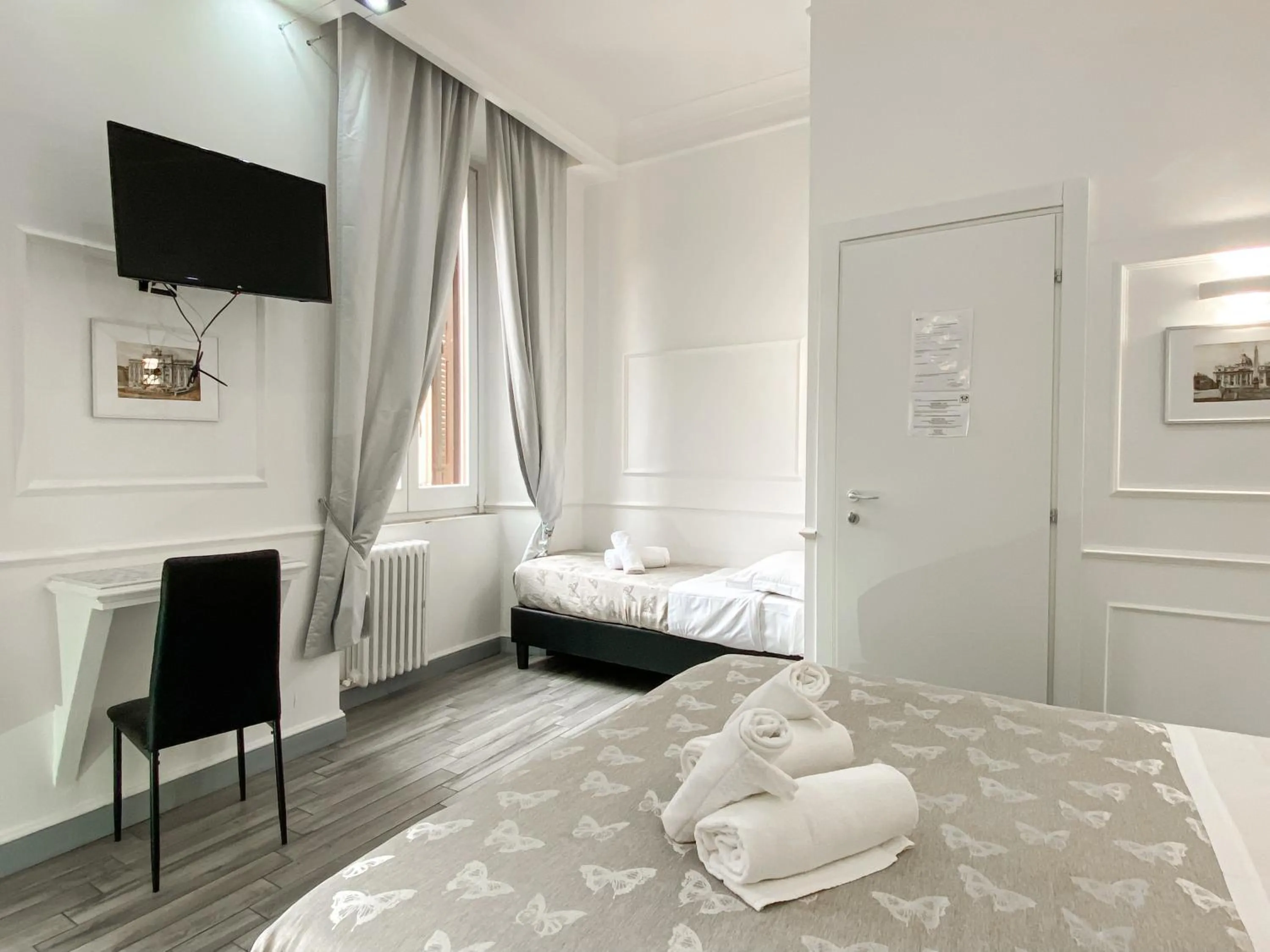 Bedroom, Bed in Locanda Parlamento