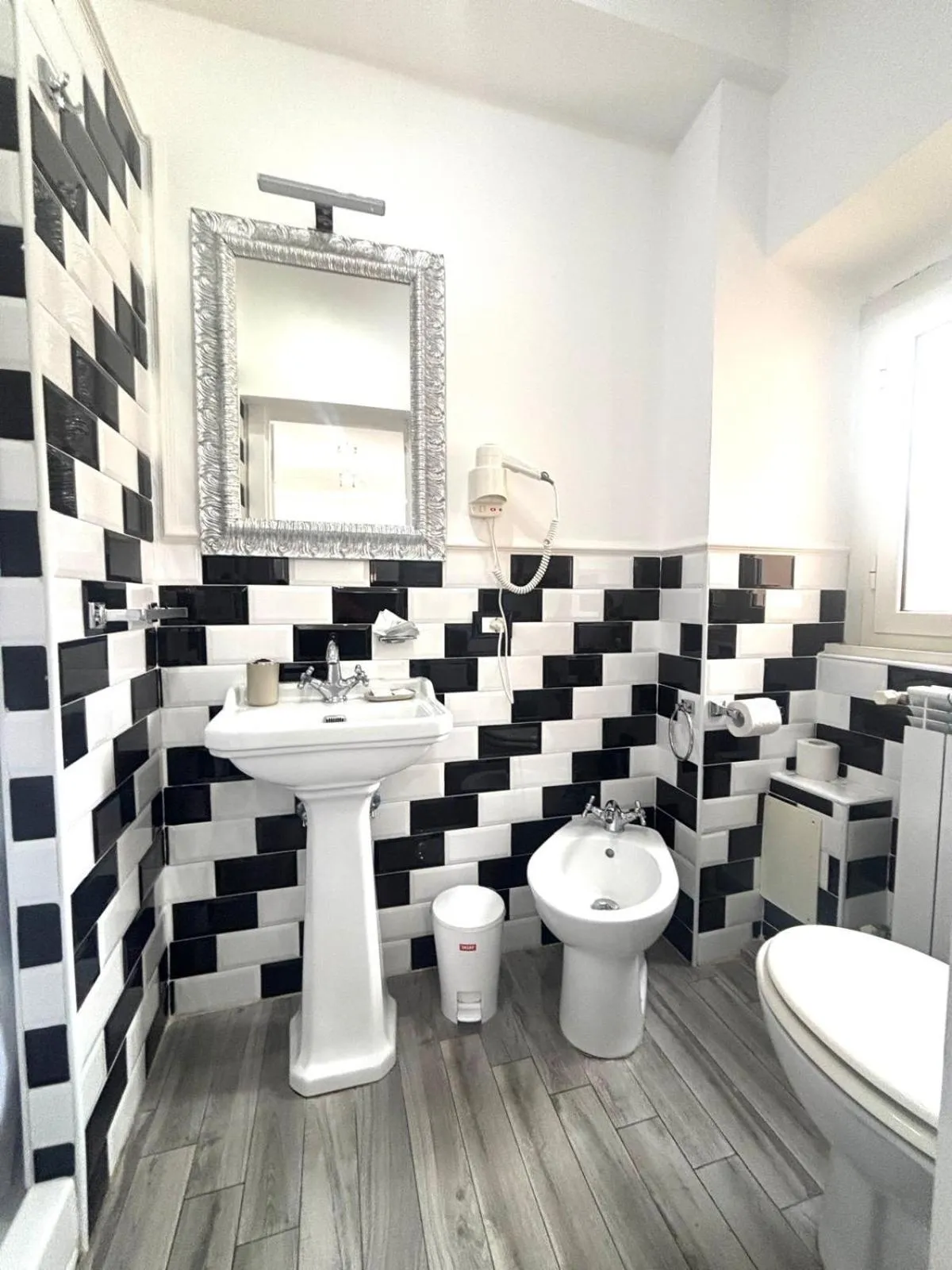 Bathroom in Locanda Parlamento