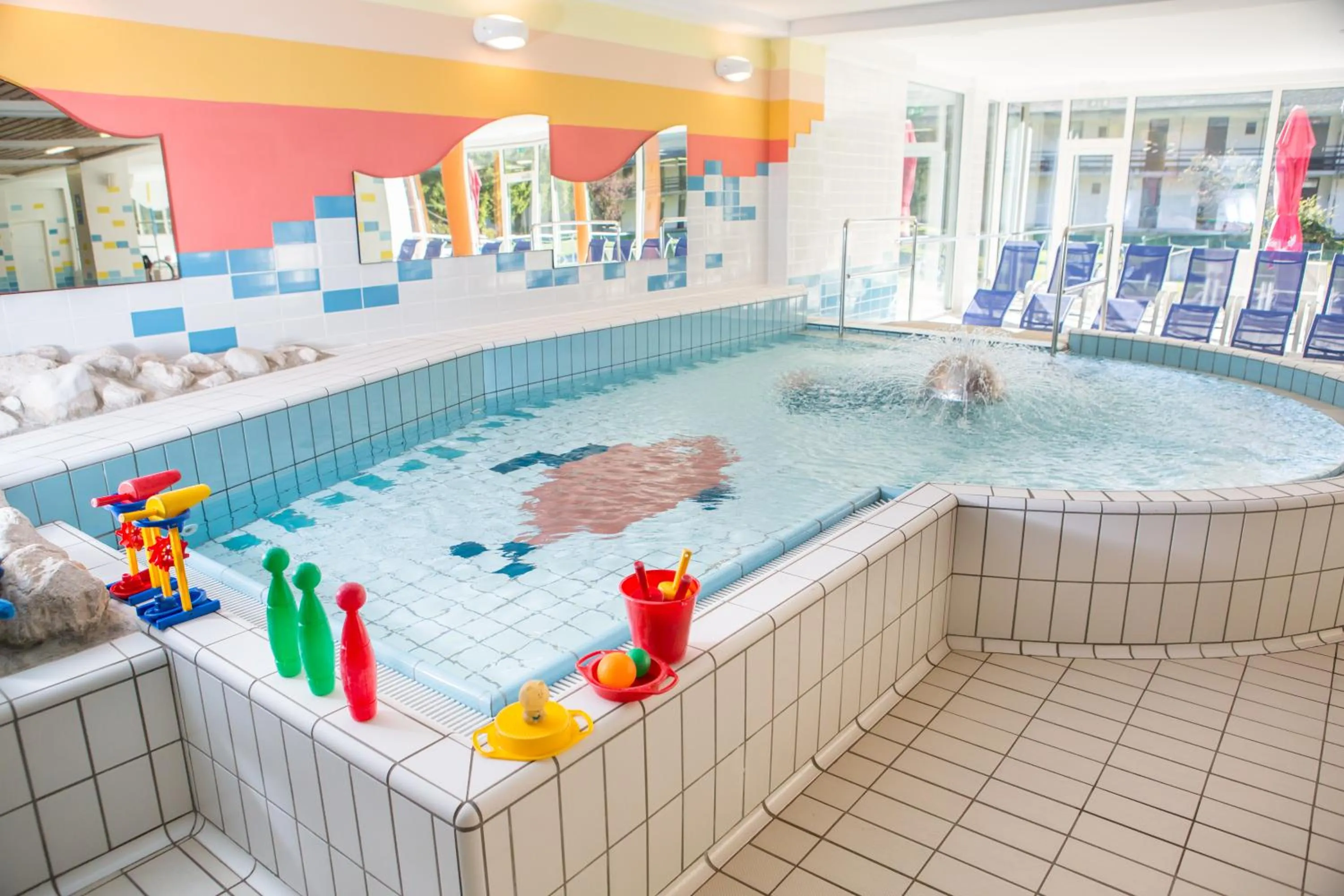 Swimming pool in Hotel Kompas