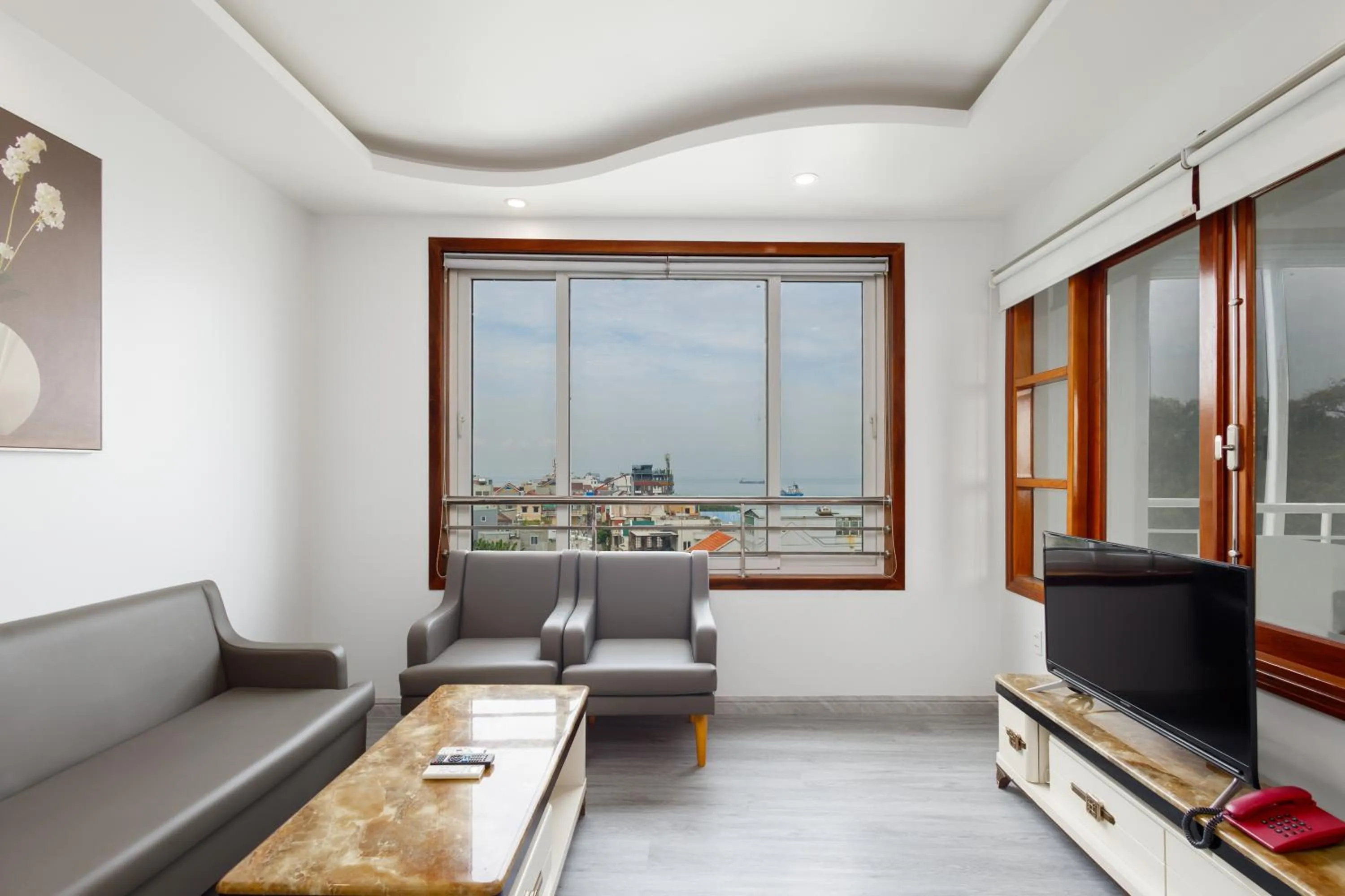 Sao Mai Hotel & Apartment