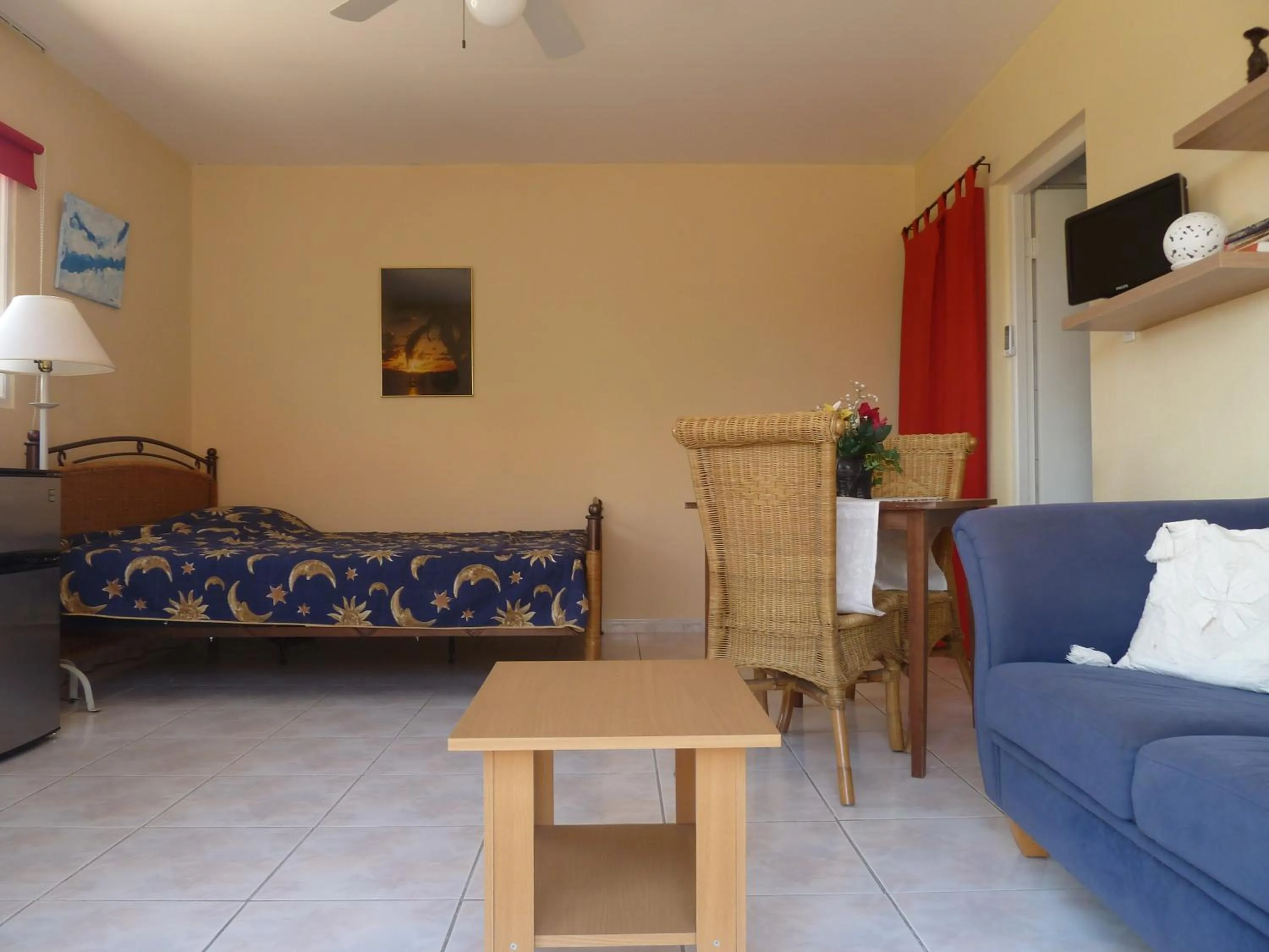 Photo of the whole room in Alta Montaña