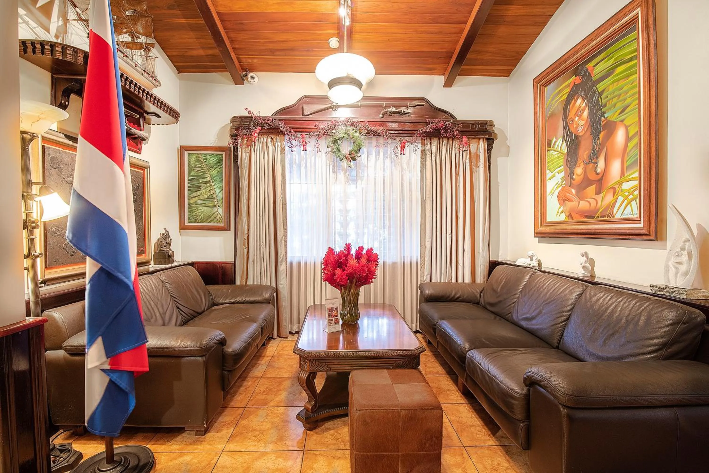 Lobby or reception in Hotel Casa Roland San Jose