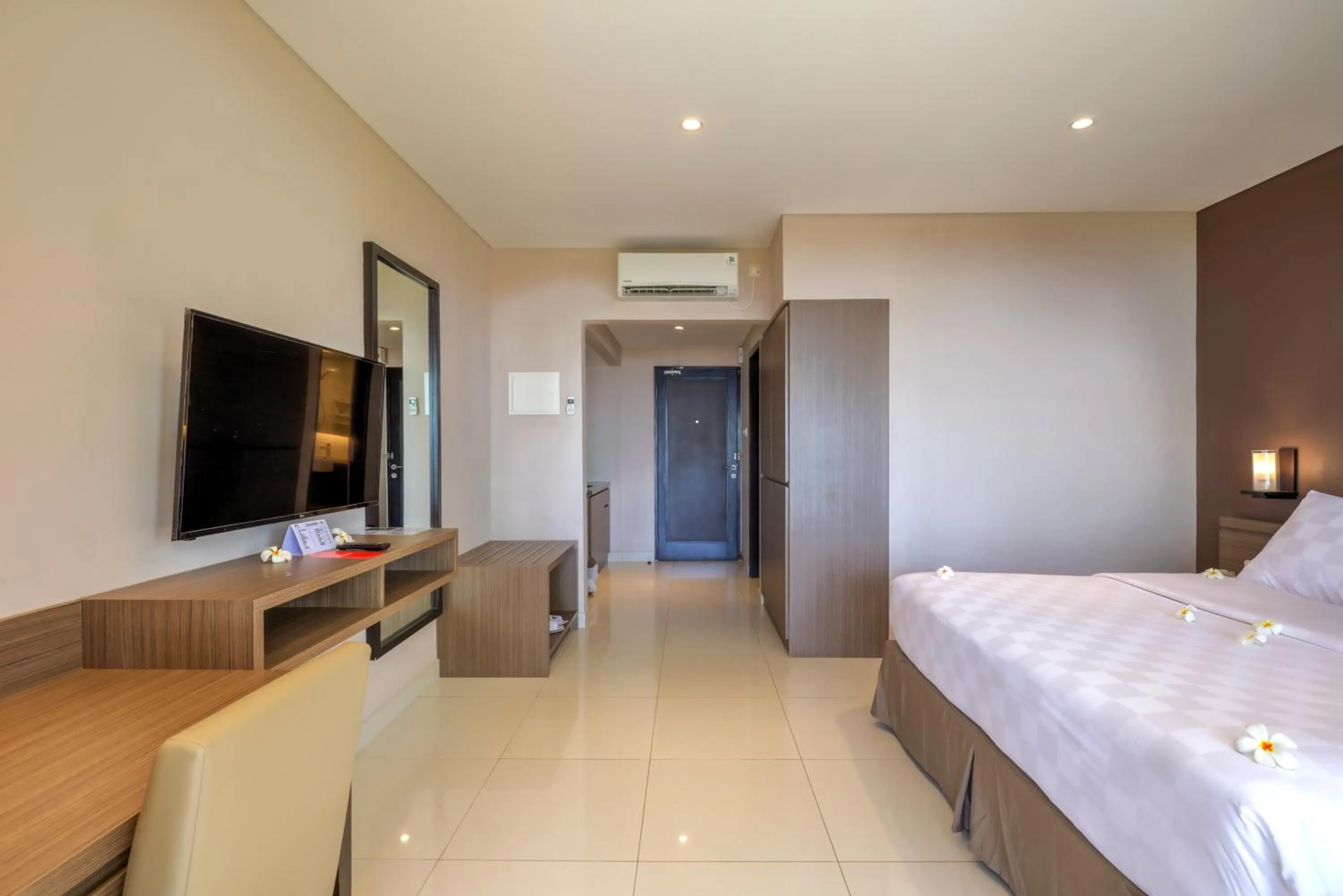 Photo of the whole room, Bed in Mambruk Hotel & Convention