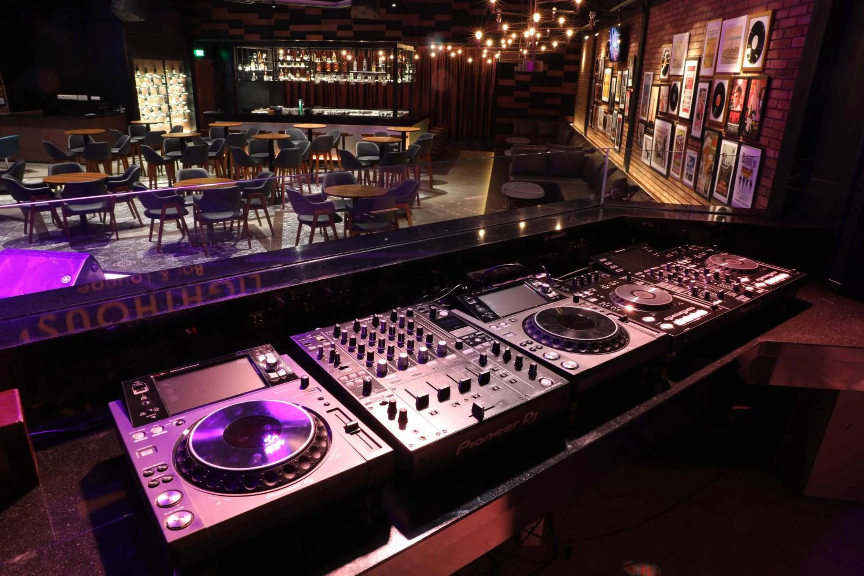 Lounge or bar in Mambruk Hotel & Convention