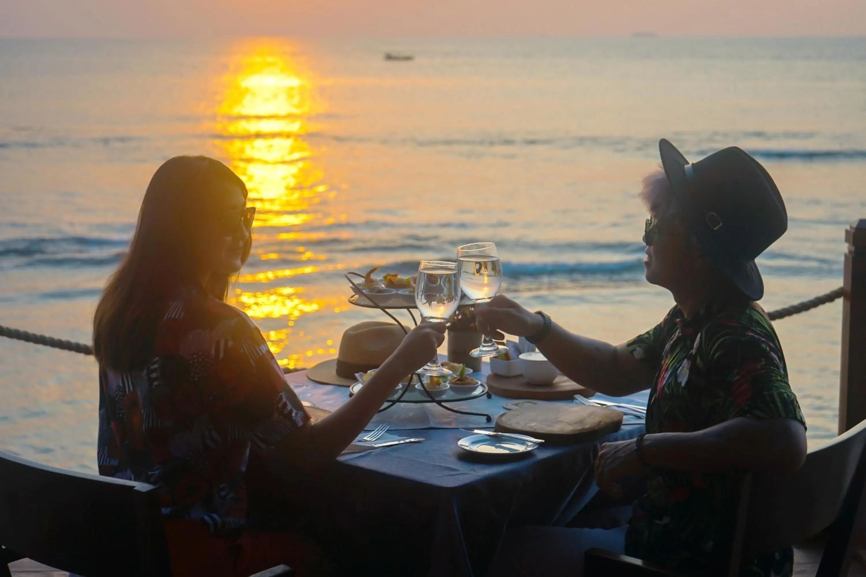 Beach in Mambruk Hotel & Convention