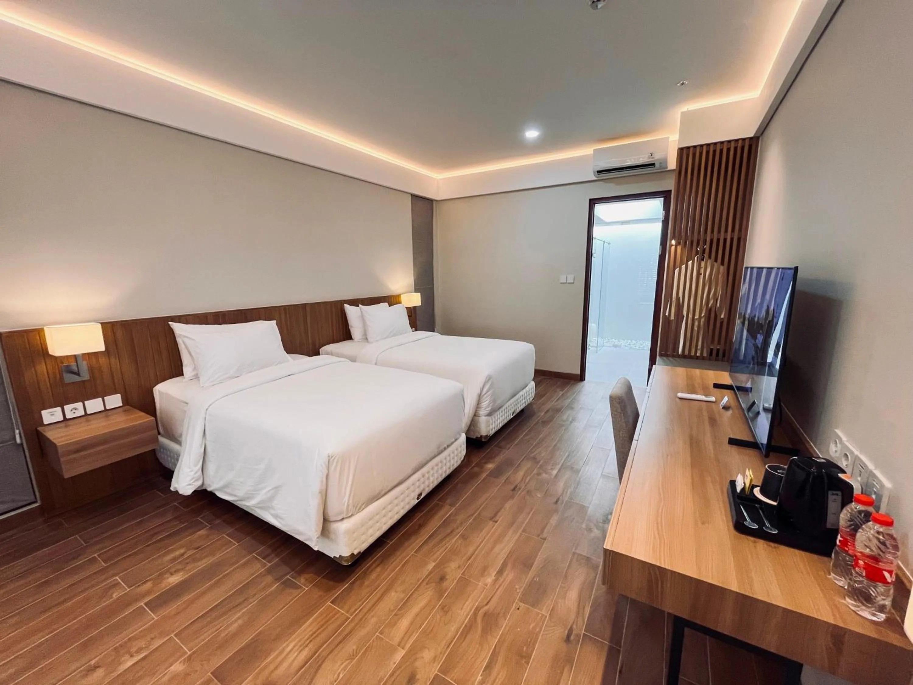 Bedroom, Bed in Mambruk Hotel & Convention