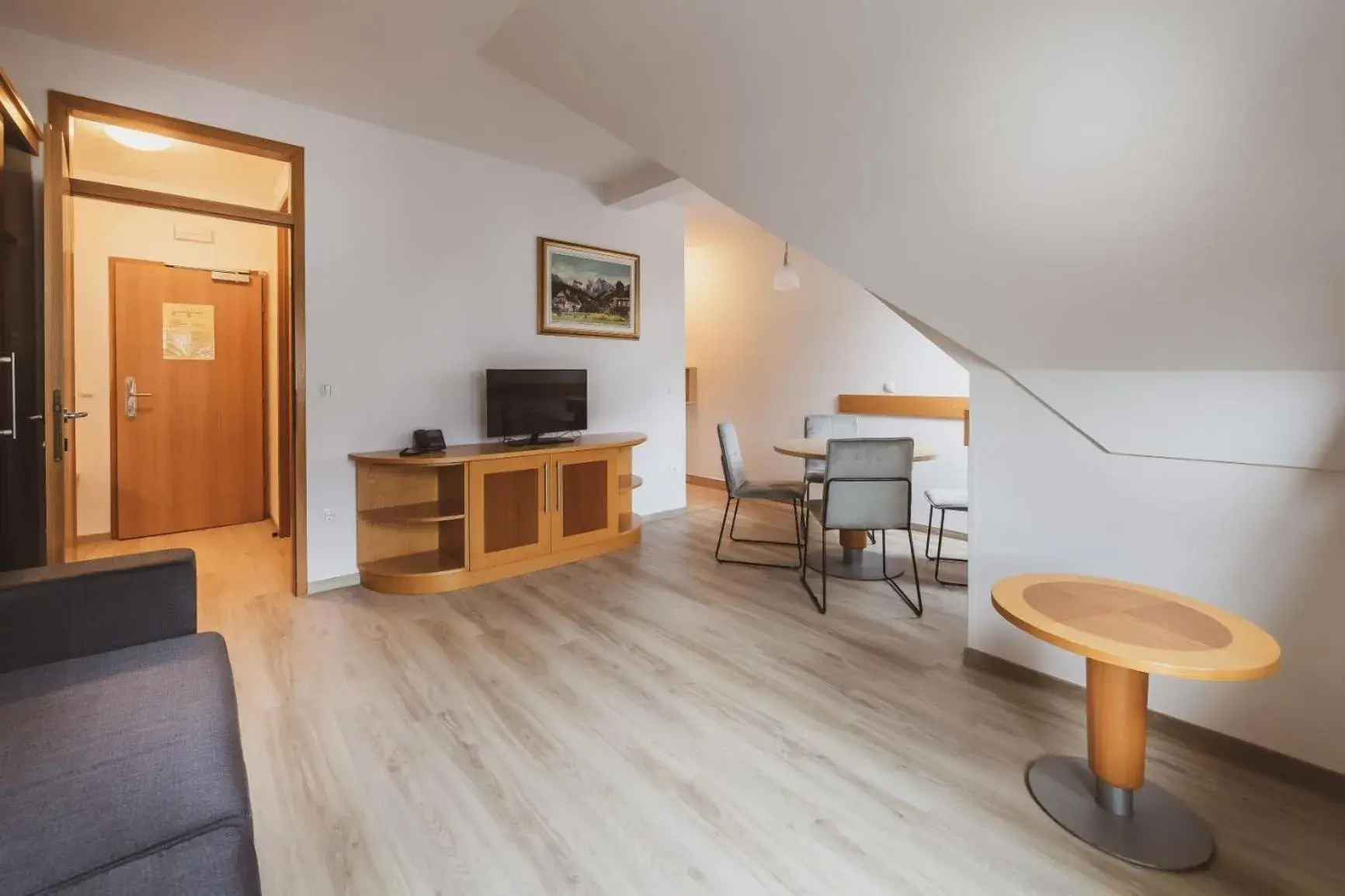 One-Bedroom Apartment (2 - 4 Adults) in Vitranc Apartments One-Bedroom Apartment (2 - 4 Adults) in Vitranc Apartments