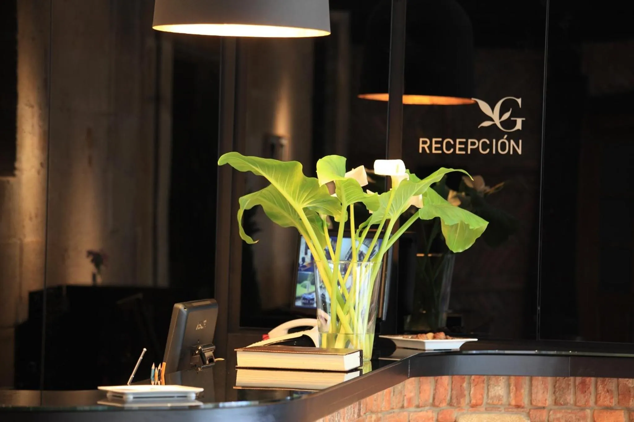 Property logo or sign in Los Guardeses