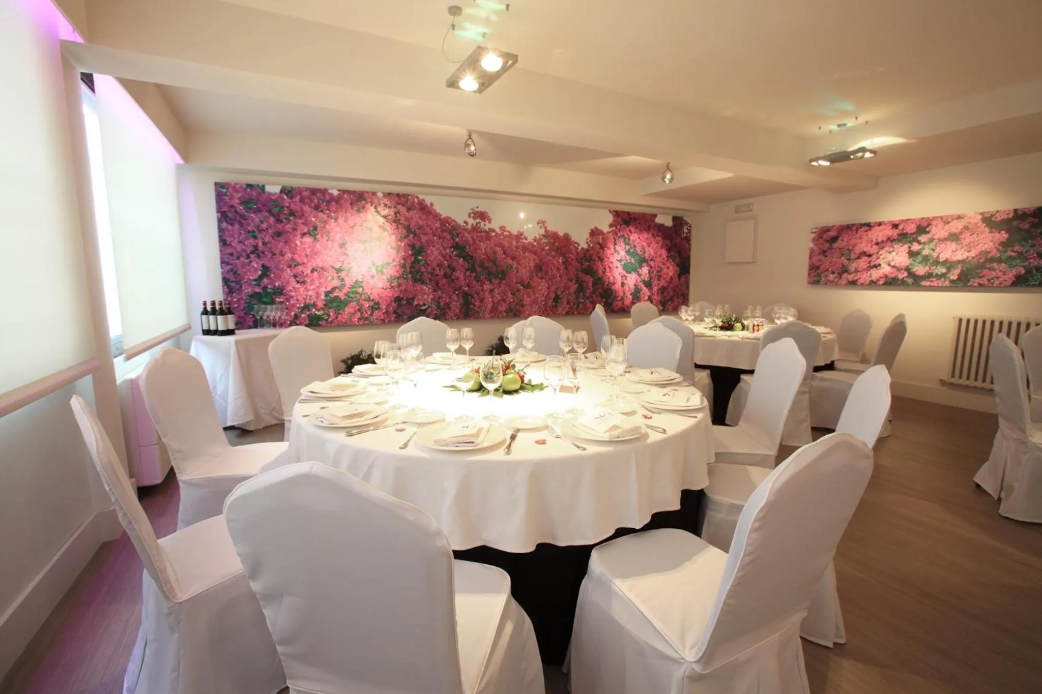 Banquet/Function facilities in Los Guardeses