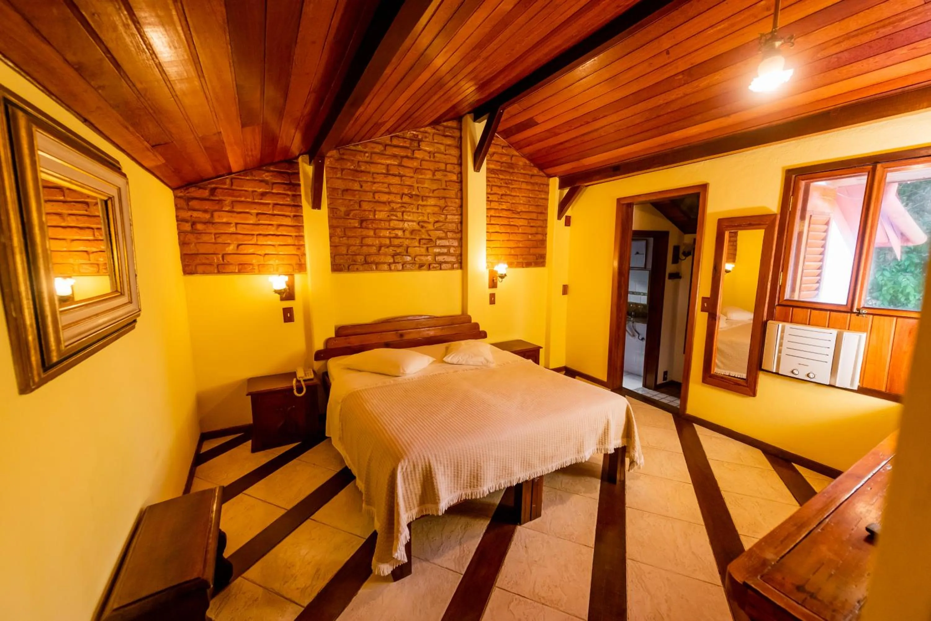 Bed in Pousada Imperial Koeler