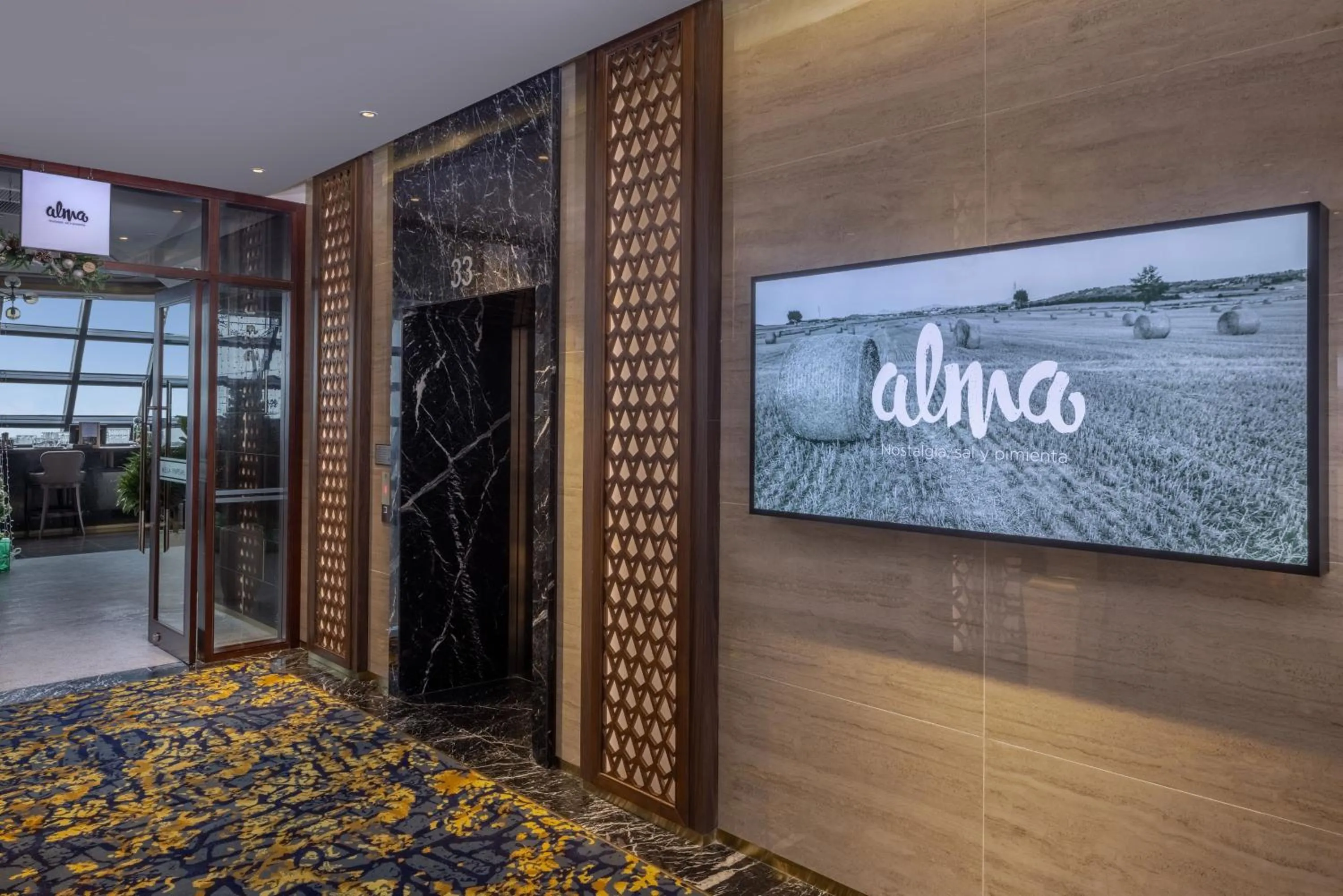 Restaurant/places to eat in Melia Vinpearl Hue