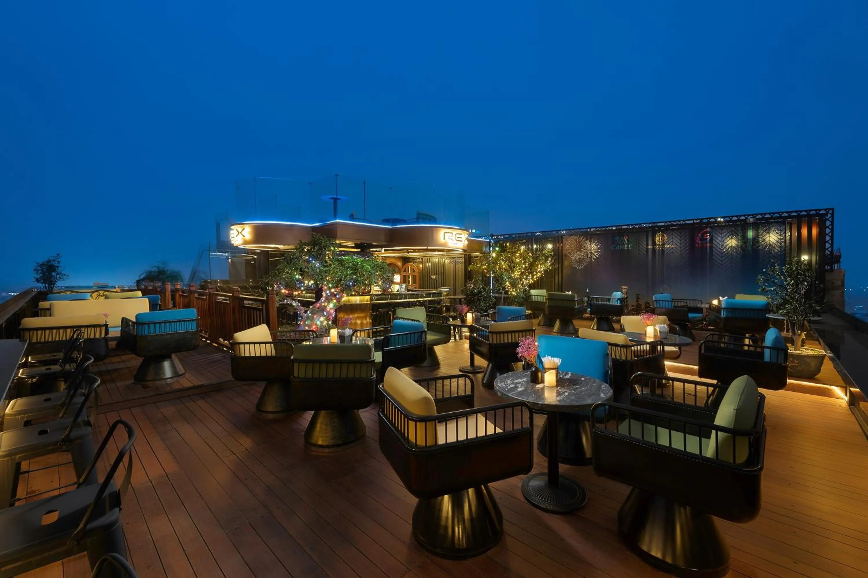 Lounge or bar in Rex Hanoi Hotel