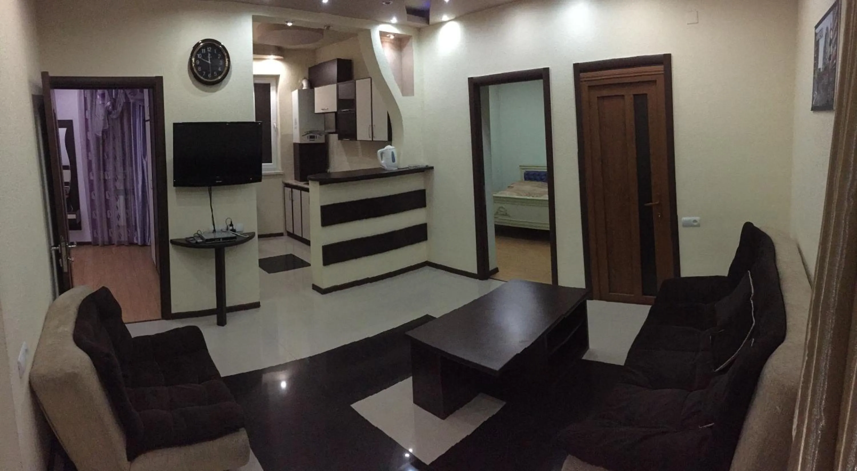 TV and multimedia in Tatev Apartments