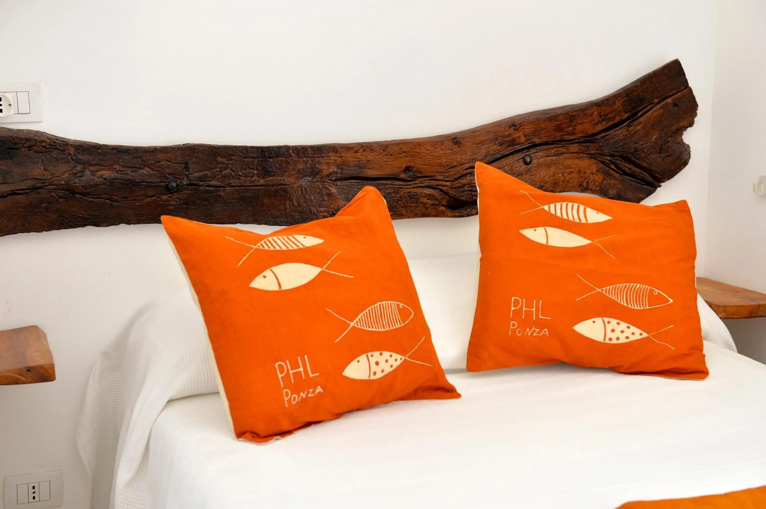 Bed in Piccolo Hotel Luisa