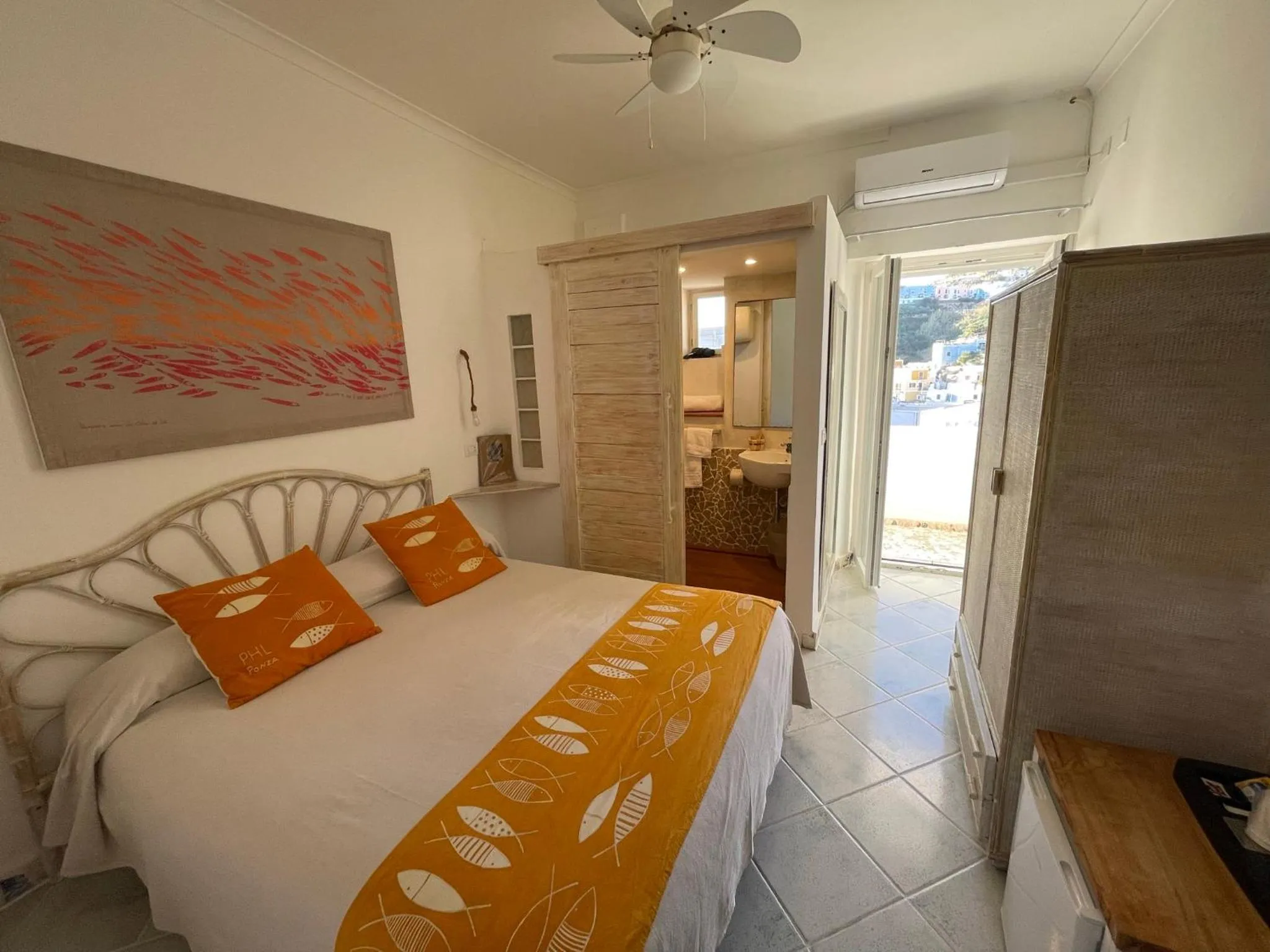 Bed in Piccolo Hotel Luisa