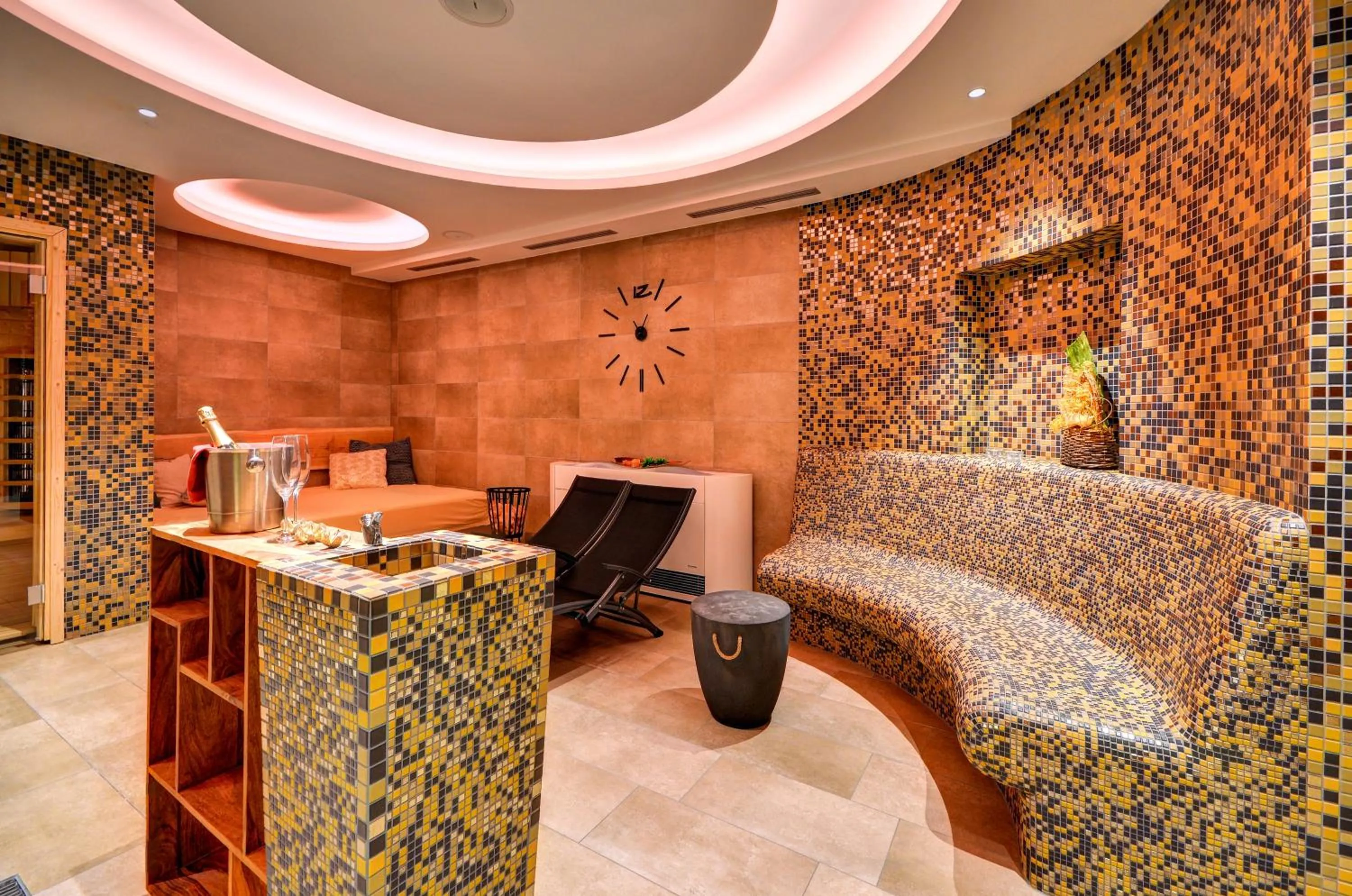 Spa and wellness centre/facilities in Hotel Helios