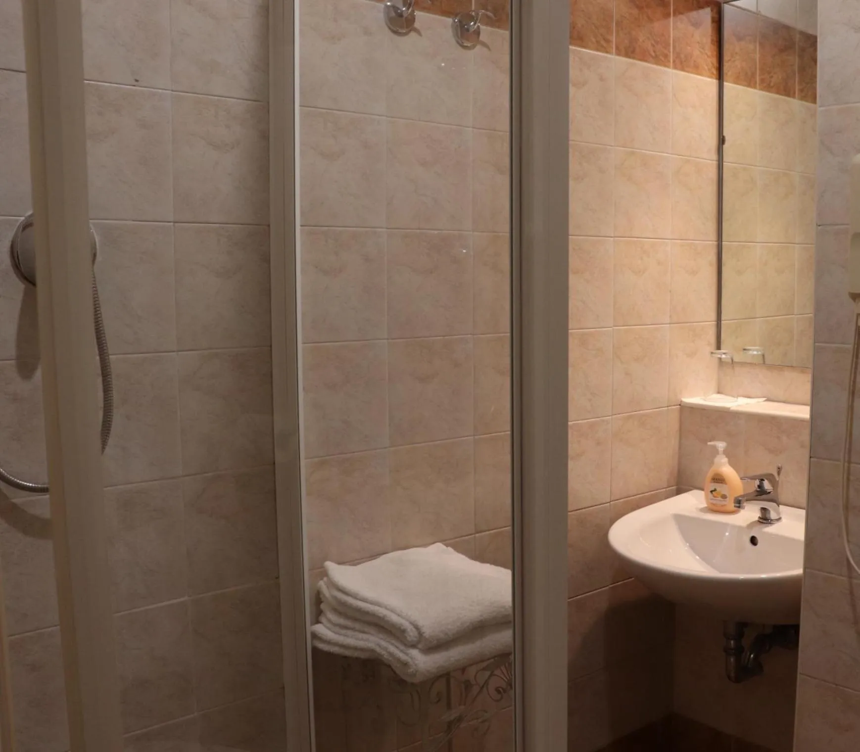 Bathroom in The Center Of Rome B&B