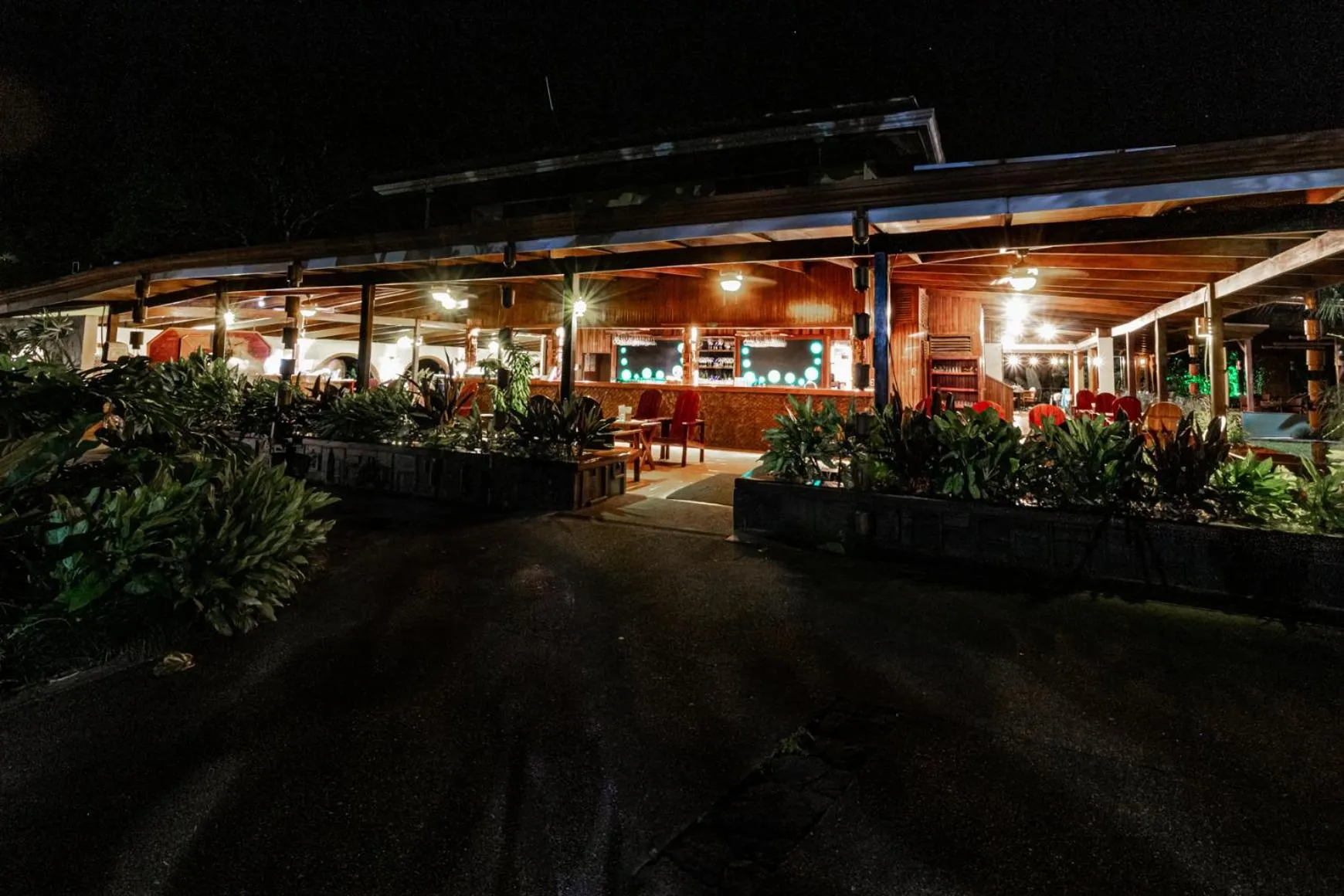 Restaurant/places to eat in Tilajari Hotel Resort