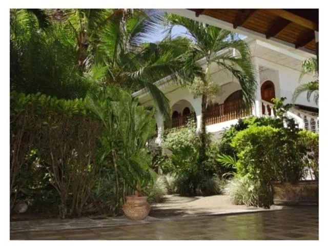 Facade/entrance in Hotel Villa Romantica