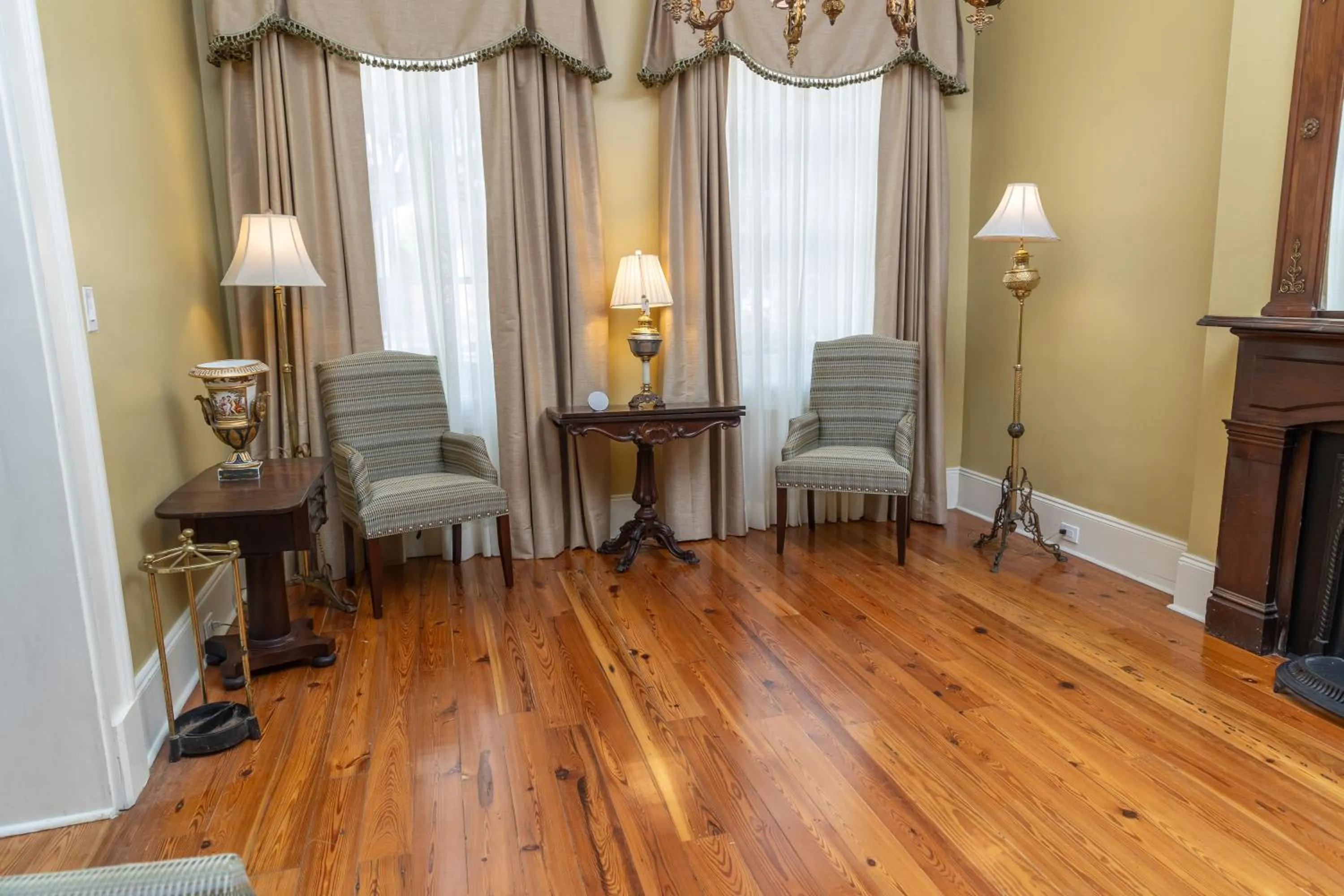 Lobby or reception in Lamothe House Hotel a French Quarter Guest Houses Property